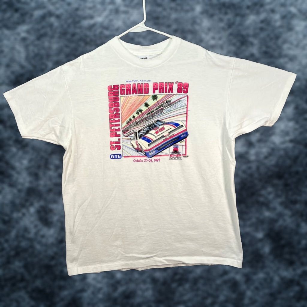 Anvil VINTAGE Grand Prix IMSA GTE Oldsmobile Racing White T-Shirt XXL Men’s Cotton Crew Neck Short Sleeve Anvil 2XL Shirt White 1989 Size US XXL / EU 58 / 5 - 1 Thumbnail