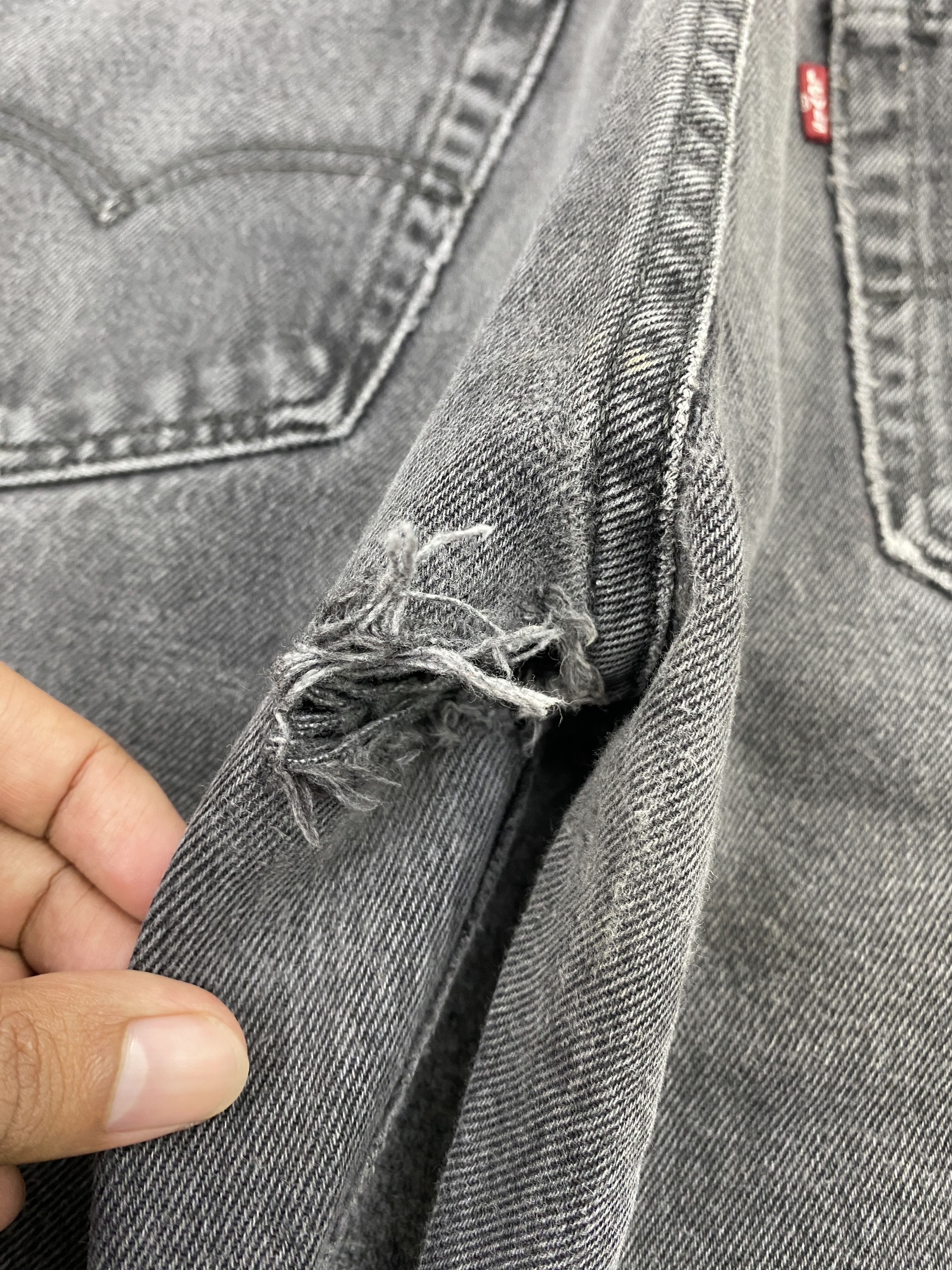 Levi's × Vintage Vintage Levis 505 Faded Black Denim Jeans Size US 32 / EU 48 - 13 Thumbnail