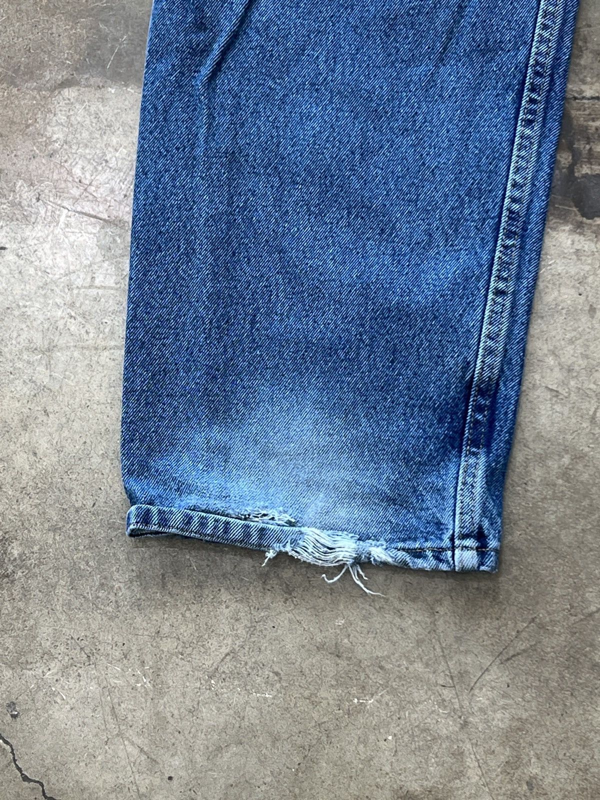 Vintage × Wrangler Wrangler Jeans Distressed Leg Opening Sz. 40x32 Size US 40 / EU 56 - 8 Thumbnail