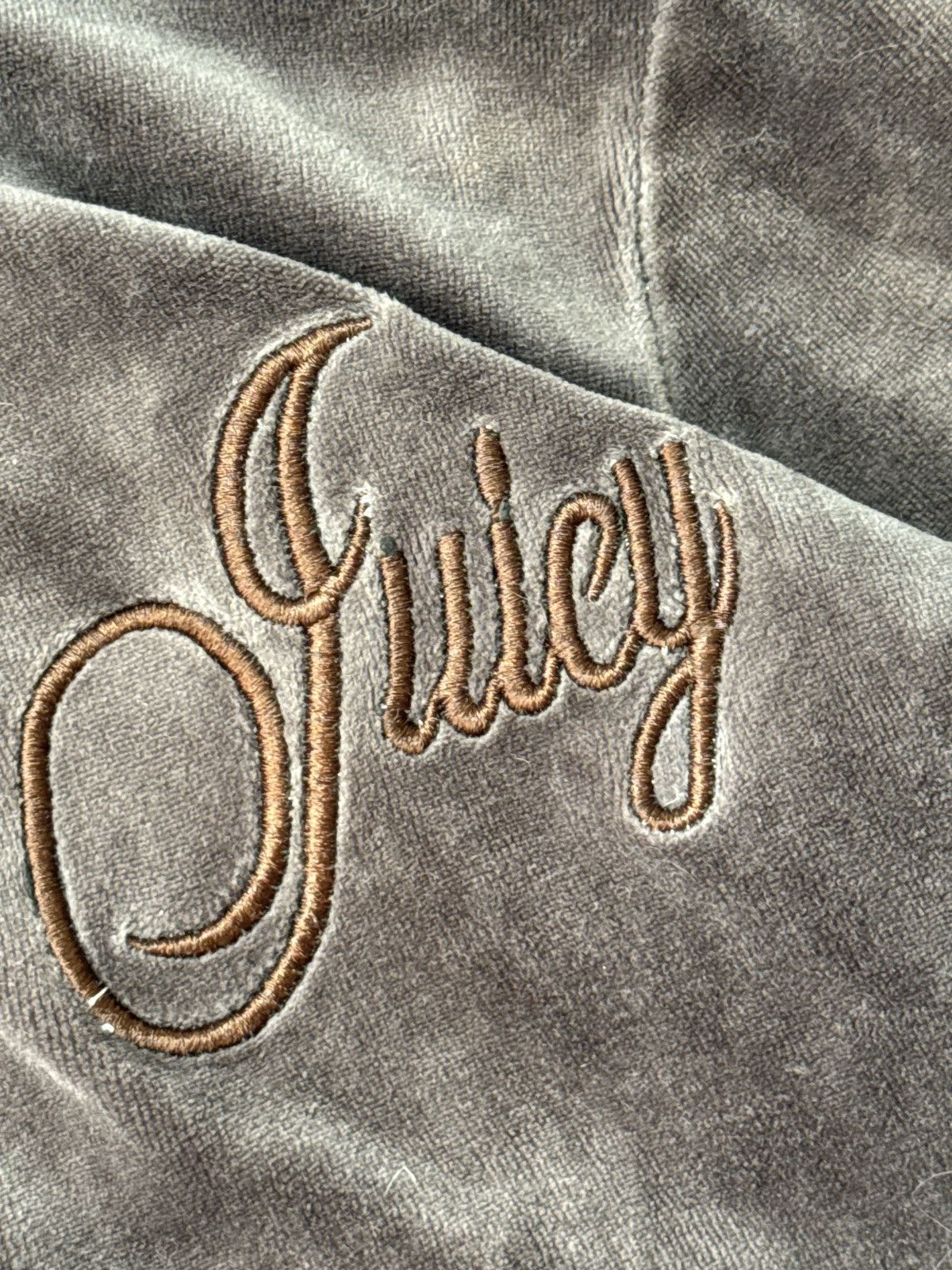 Juicy Couture VINTAGE JUICY COUTURE VELOUR 2000s TRACKSUIT Size S / US 4 / IT 40 - 8 Thumbnail