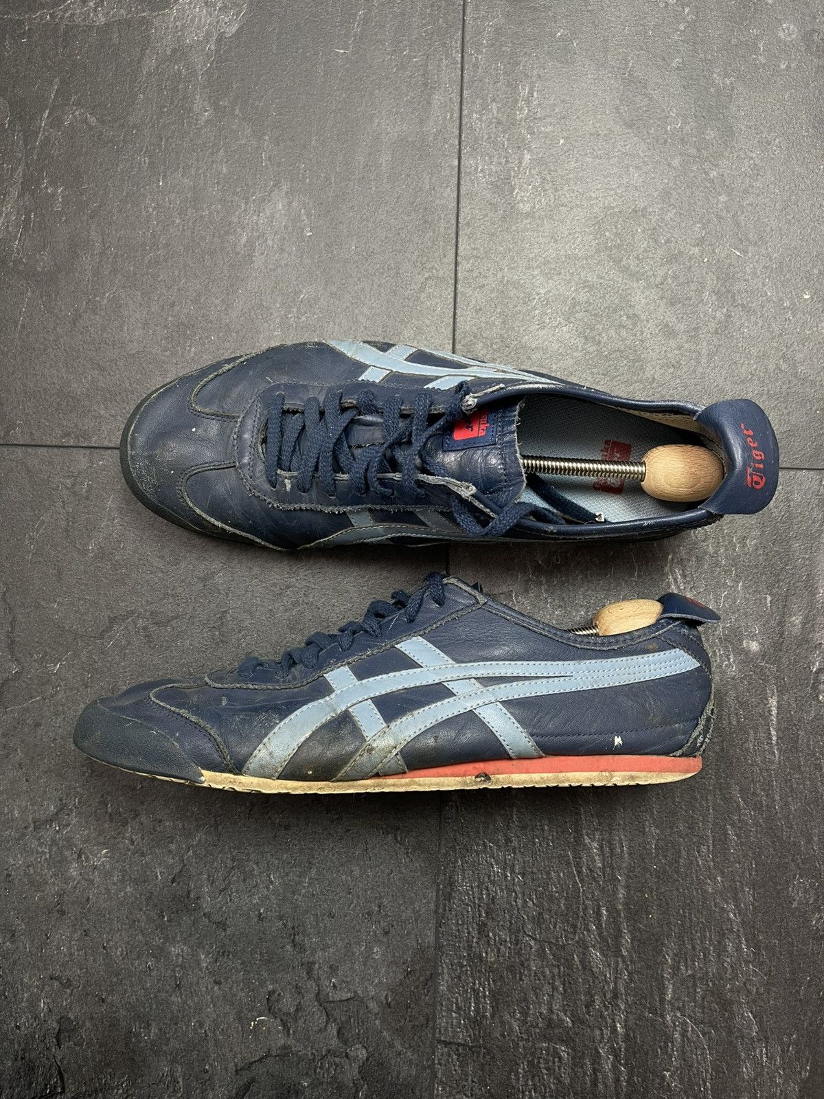 Asics × Japanese Brand × Streetwear Asics Tiger Onitsuka Leather Vintage Sneakers 90s Size US 12 / EU 45 - 8 Thumbnail