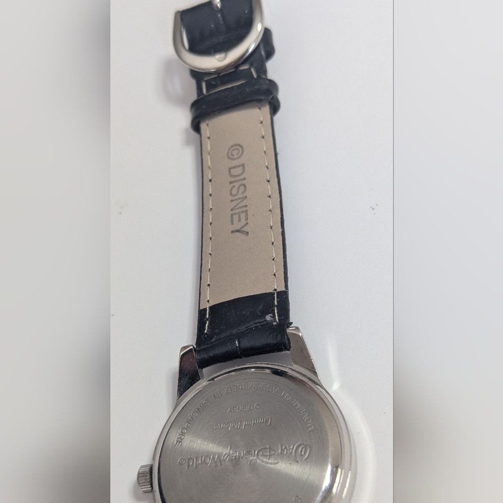 Disney Collectible Disney Parks Limited Release Genuine Leather Size ONE SIZE - 4 Thumbnail