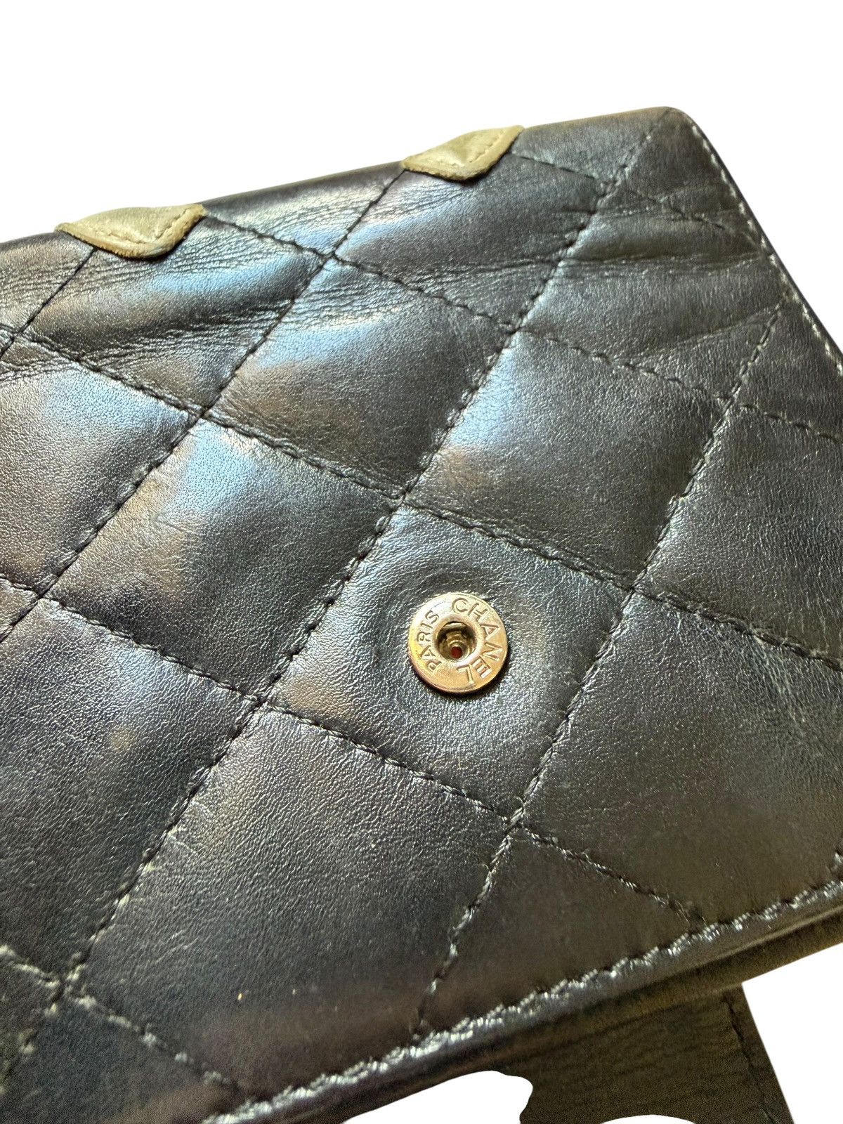 Chanel Chanel quilted lamb leather CC logo compact wallet Size ONE SIZE - 7 Thumbnail