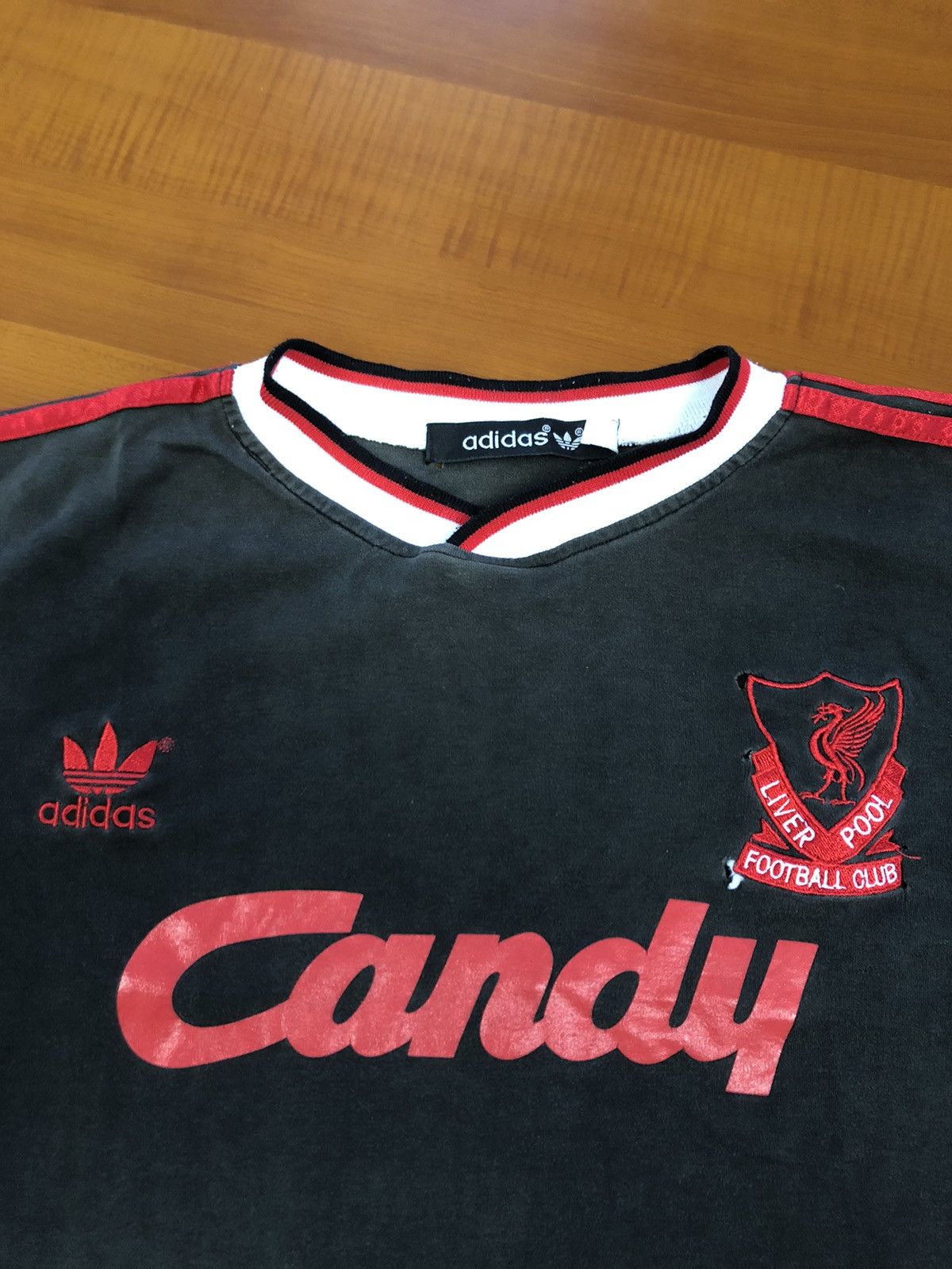 Adidas Adidas Liverpool Vintage TShirt Size US M / EU 48-50 / 2 - 10 Thumbnail