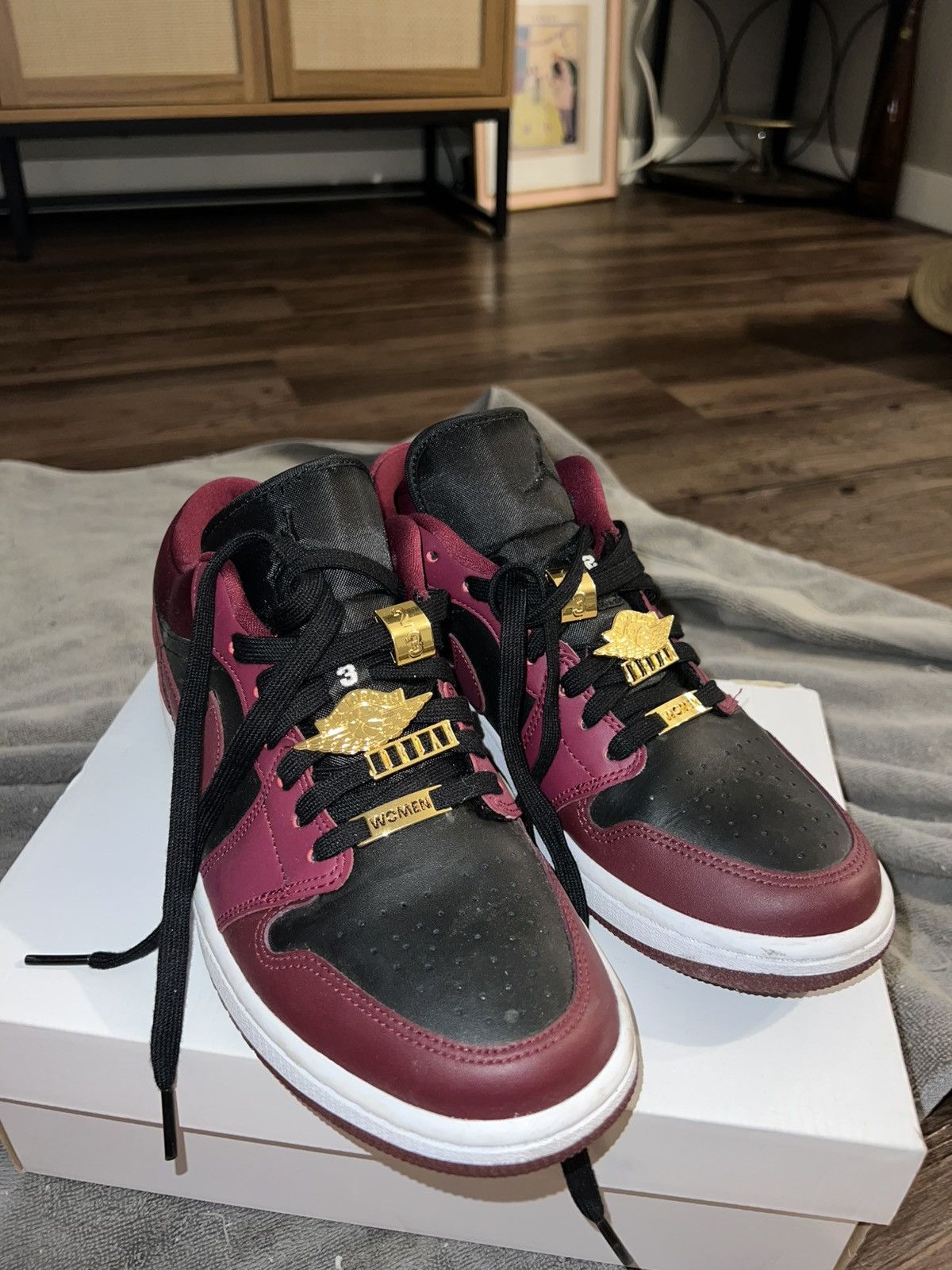 Jordan Brand Jordan 1 dark beatroot Size US 10 / IT 40 - 1 Thumbnail