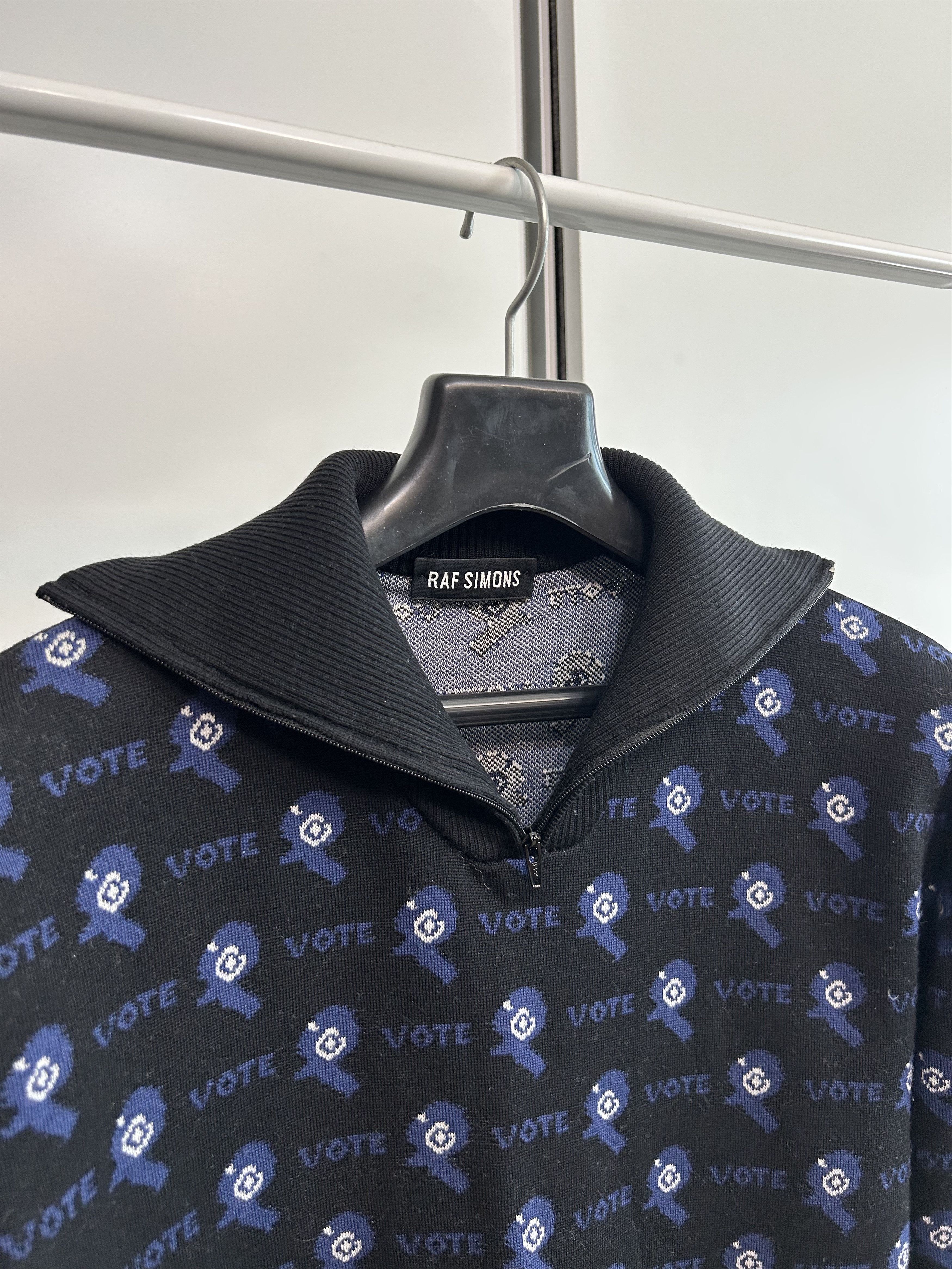 Raf Simons RAF SIMONS "VOTE" Half-Zip Long Sleeve T-Shirt Size US L / EU 52-54 / 3 - 3 Thumbnail