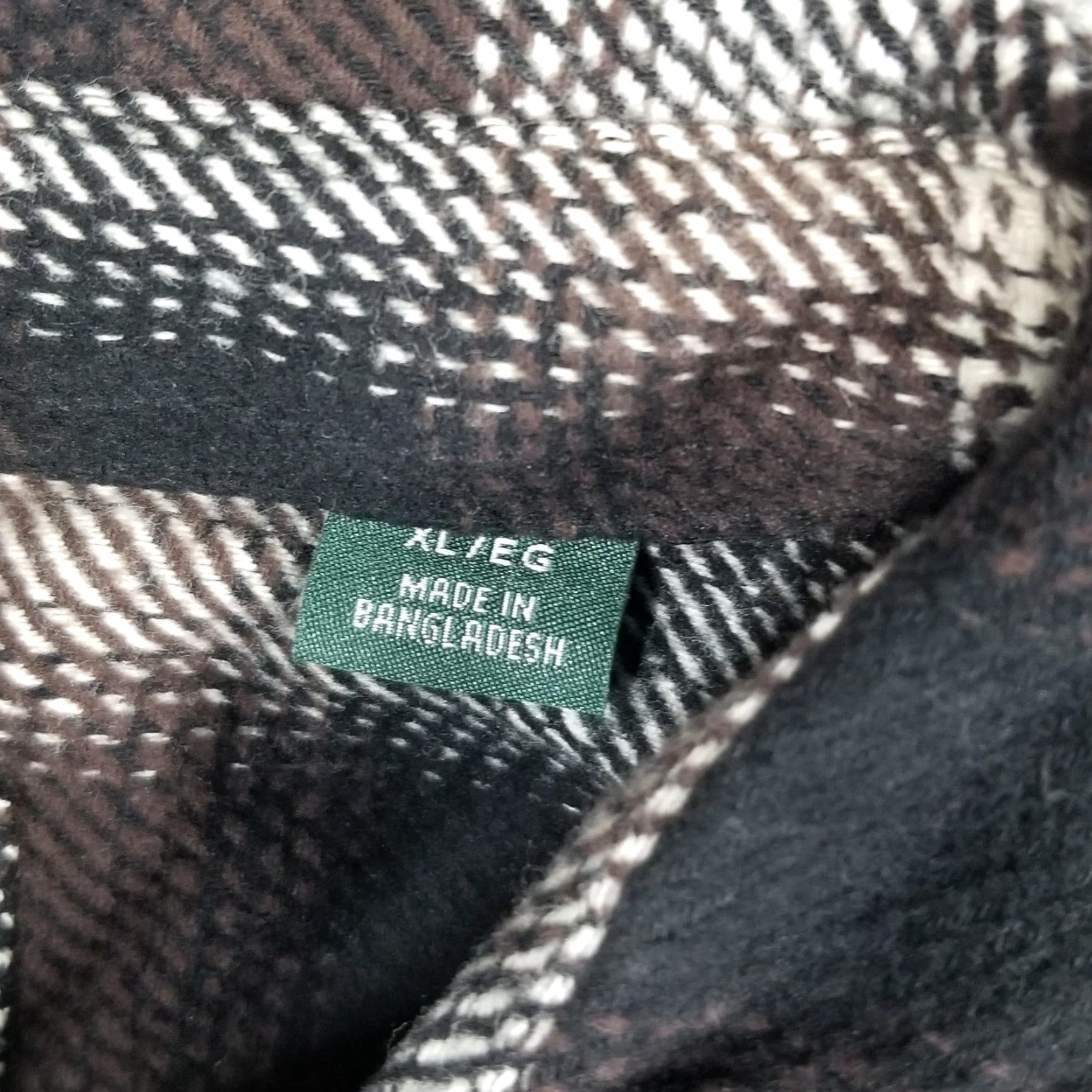 Orvis VINTAGE Orvis Shirt Flannel Mens XL Brown Black Plaid Long Sleeve Ozarks Collection Size US XL / EU 56 / 4 - 4 Thumbnail