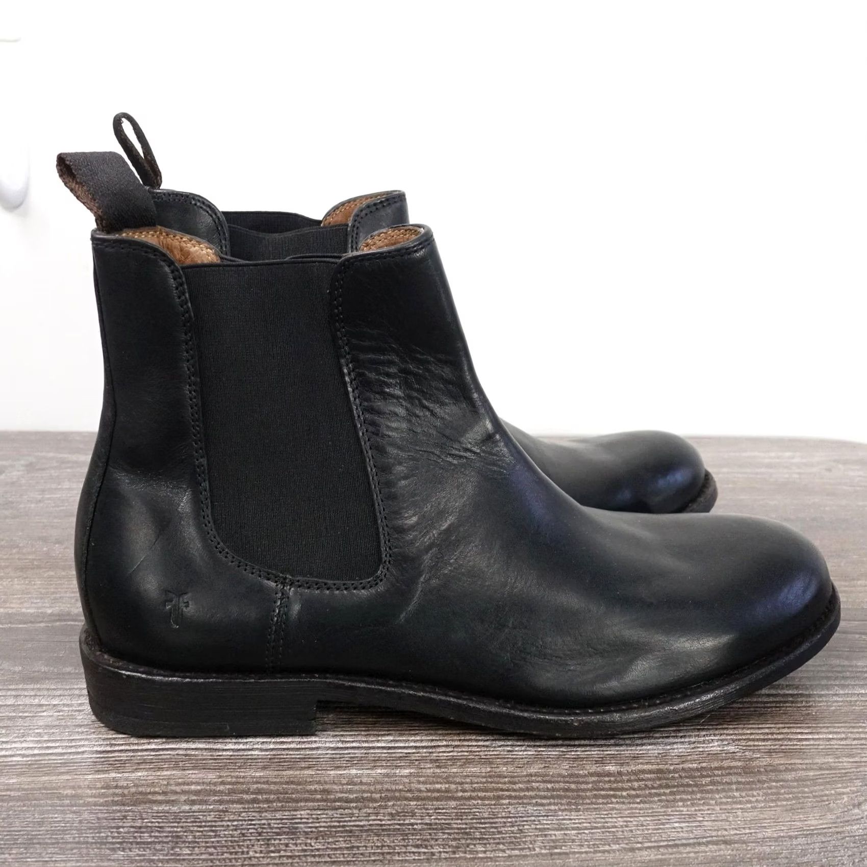 Frye Chelsea Boots Mens Size 9.5 D Black Leather Pull On Casual Plain Toe Shoes Amazon.com | FRYE AND CO., Men main image 4
