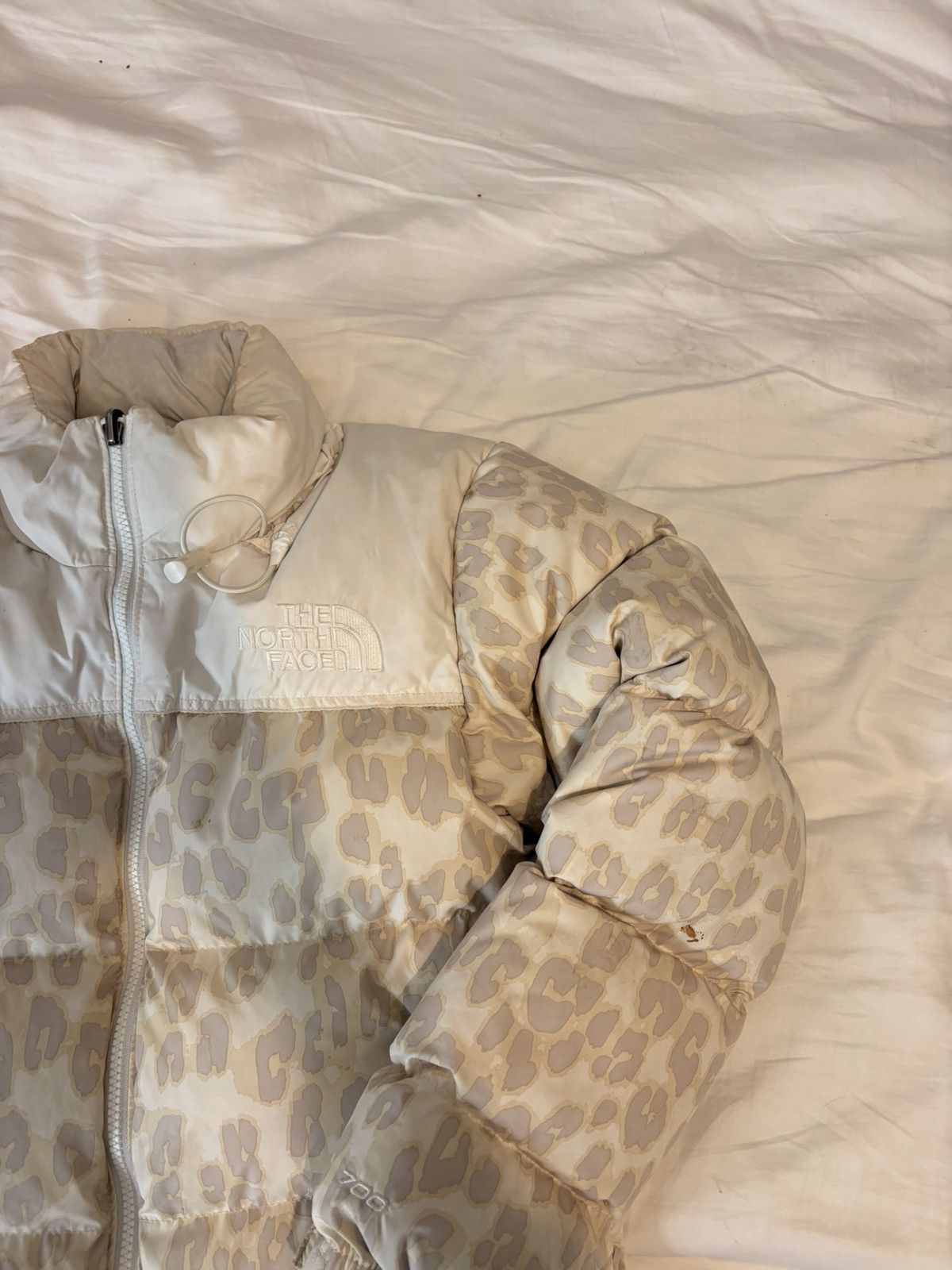 The North Face The North Face 1996 Retro Nuptse Leopard Print Puffer Beige Size XS / US 0-2 / IT 36-38 - 2 Thumbnail
