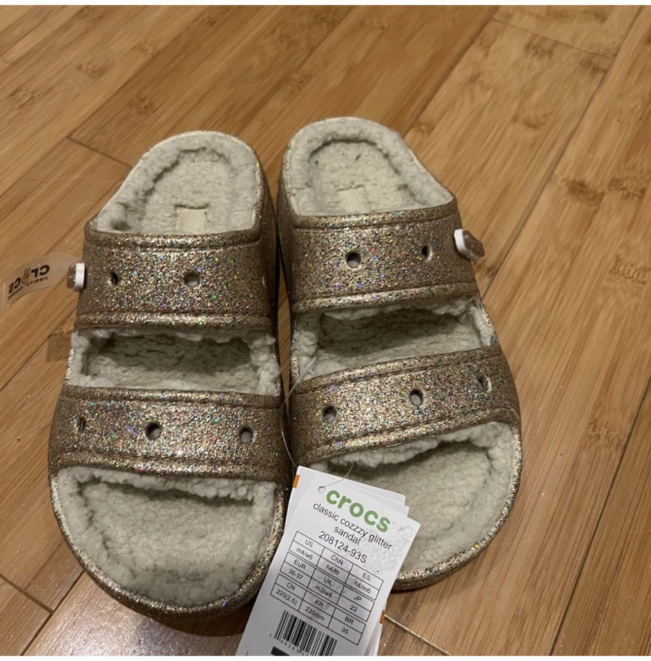Crocs Crocs gold sandals Size US 5 / IT 35 - 2 Thumbnail