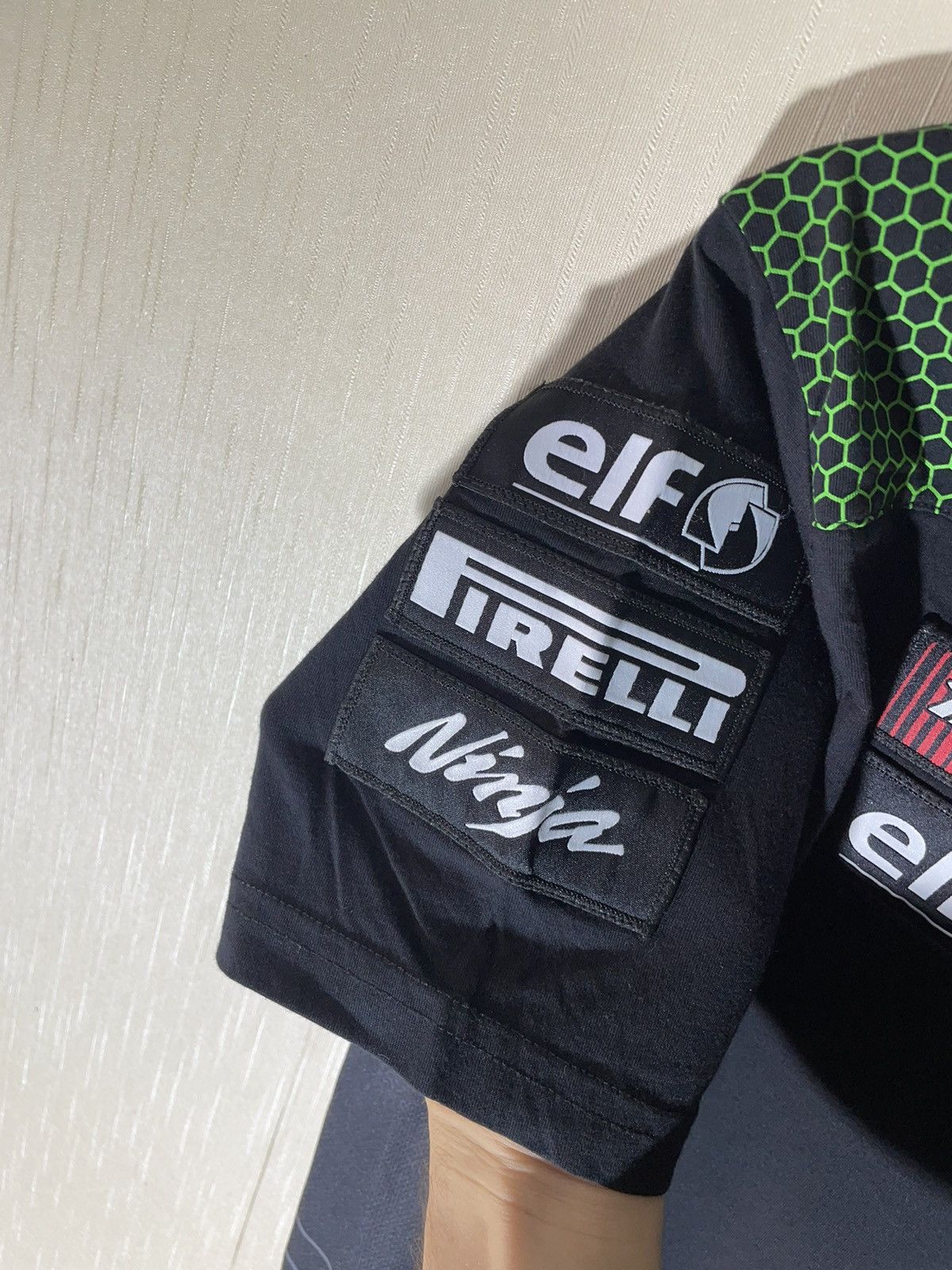 Vintage Kawasaki racing streetwear T shirt Size US L / EU 52-54 / 3 - 8 Thumbnail