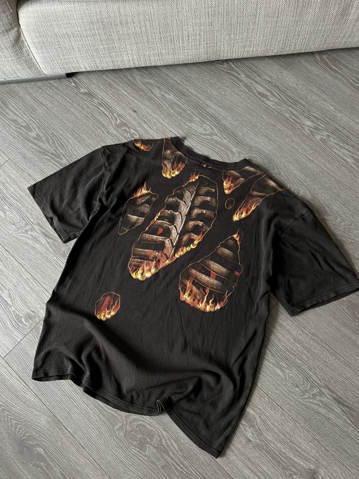 Vintage Vintage 💥 Spiral Avant Garde Tee Size US XXL / EU 58 / 5 - 12 Thumbnail