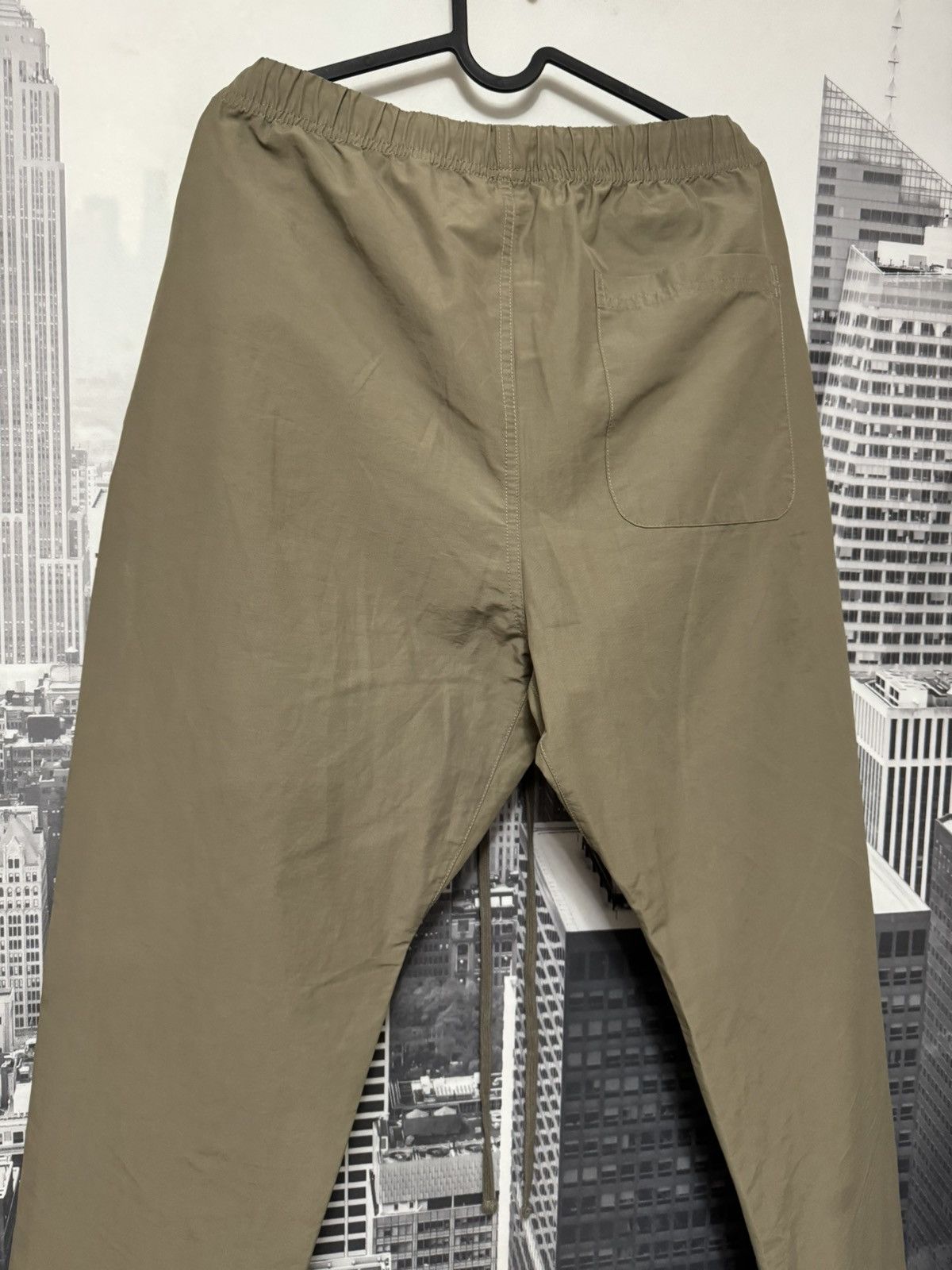 Fear of God 🔥Fear of God Essentials Taupe Track Pants SZ Medium Size US 32 / EU 48 - 9 Thumbnail