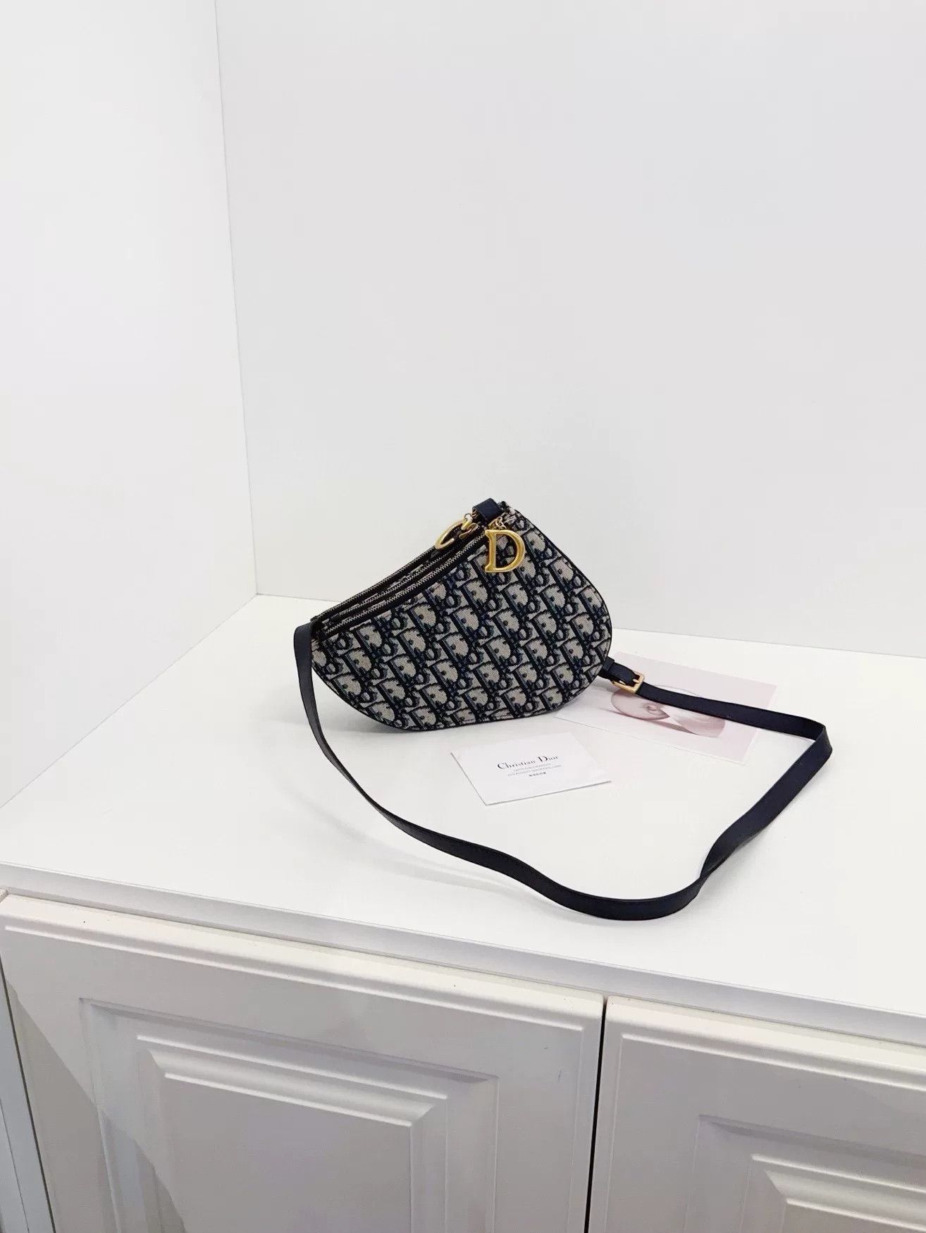 Dior Pre-loved Bag Very good condition Size ONE SIZE - 1 Thumbnail