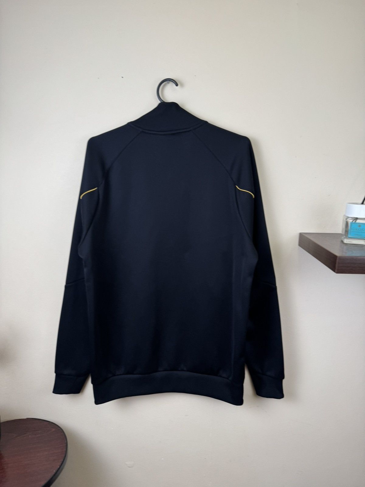 Warrior Liverpool FC Warrior 2013 2014 Track Jacket M Black Soccer Size US M / EU 48-50 / 2 - 21 Thumbnail