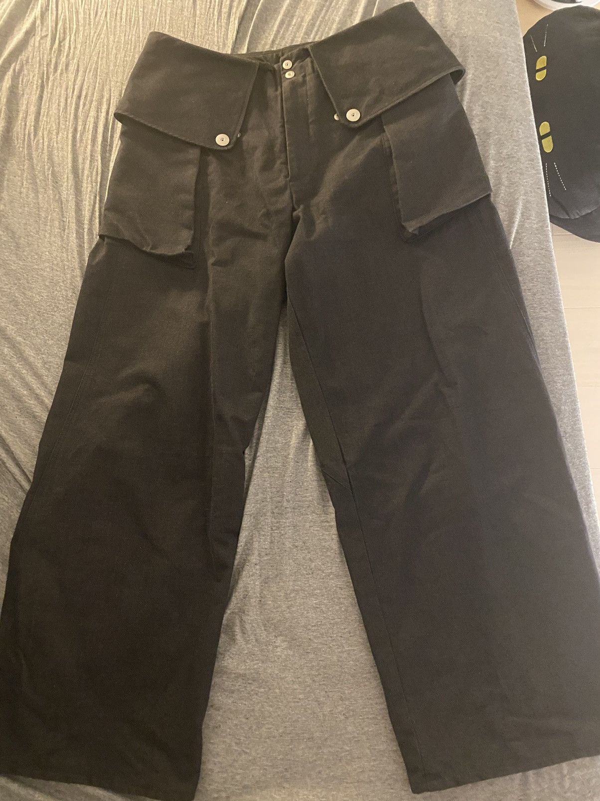Omar Afridi 24SS FLAP TROUSERS PANTS