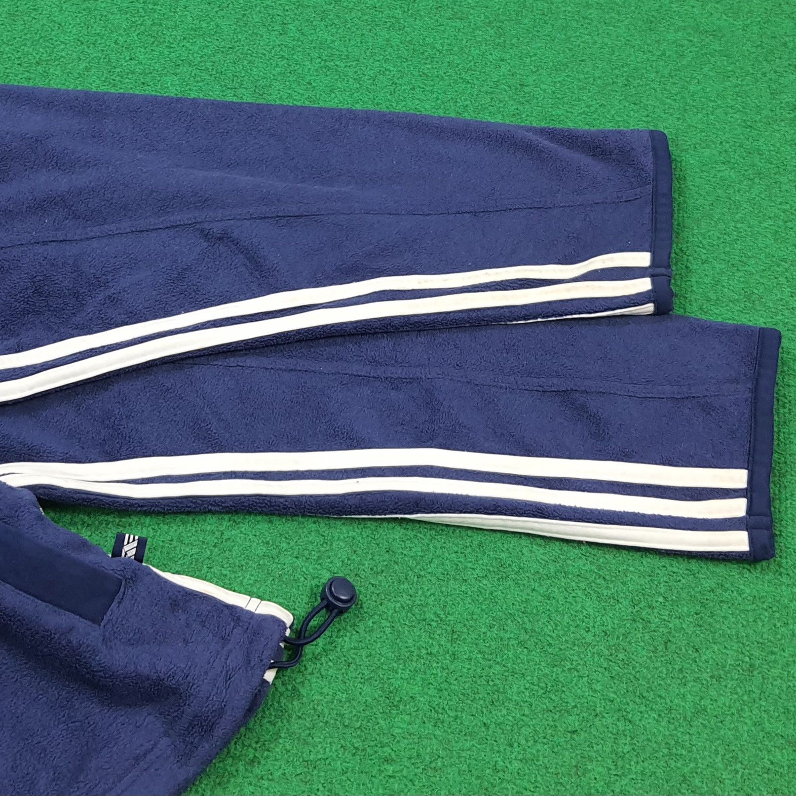 Adidas Vintage Adidas Track Jacket Fleece Full Zip Custom Y's Logo Size US L / EU 52-54 / 3 - 12 Thumbnail