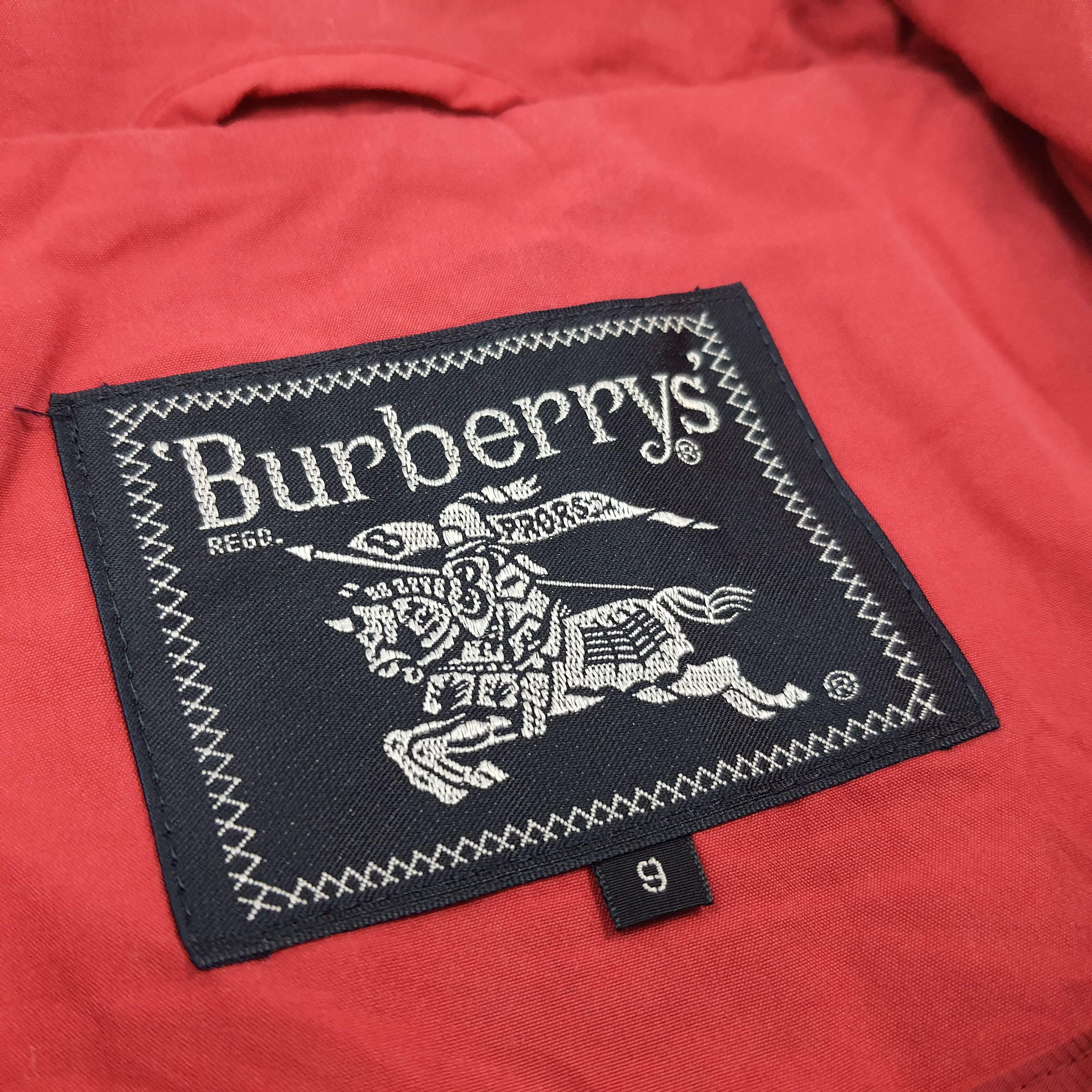 Burberry Vintage Burberry's Red Anorak Custom Logo Jacket C274N5 Size US L / EU 52-54 / 3 - 8 Thumbnail
