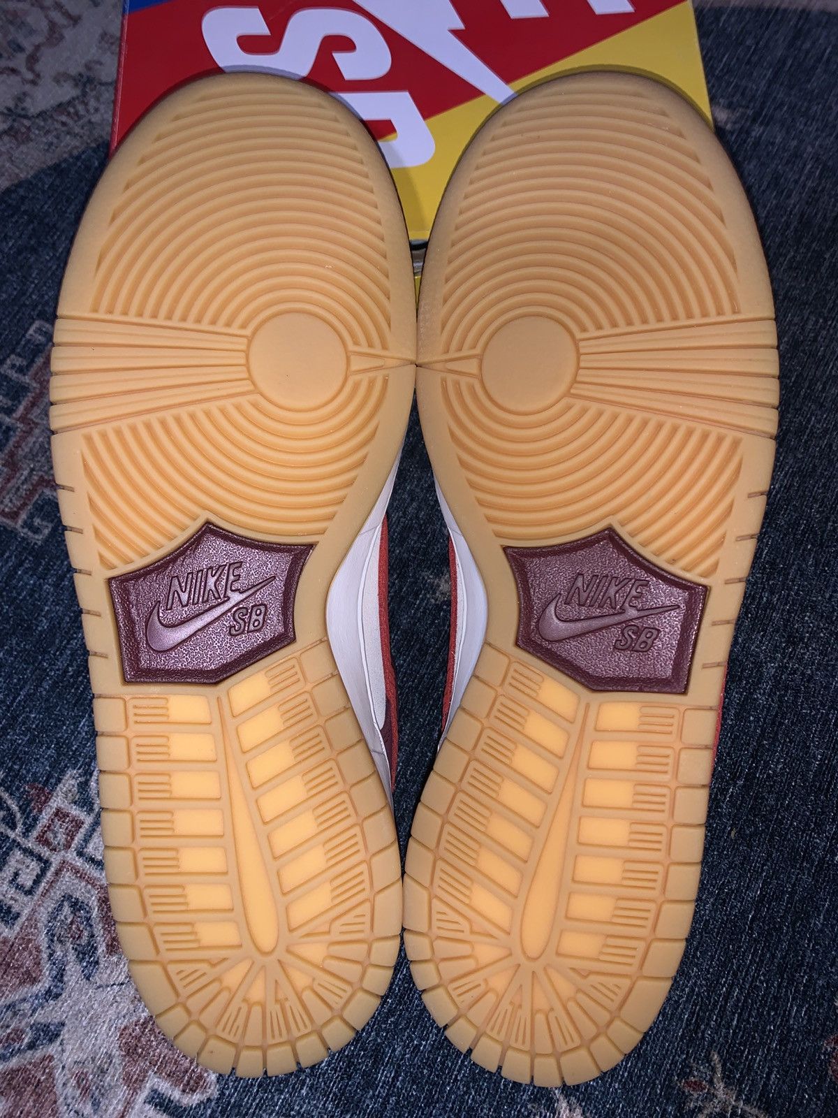 Nike 2022 Nike Sb Dunk Low Skate Like A Girl Size US 11.5 / EU 44-45 - 13 Thumbnail
