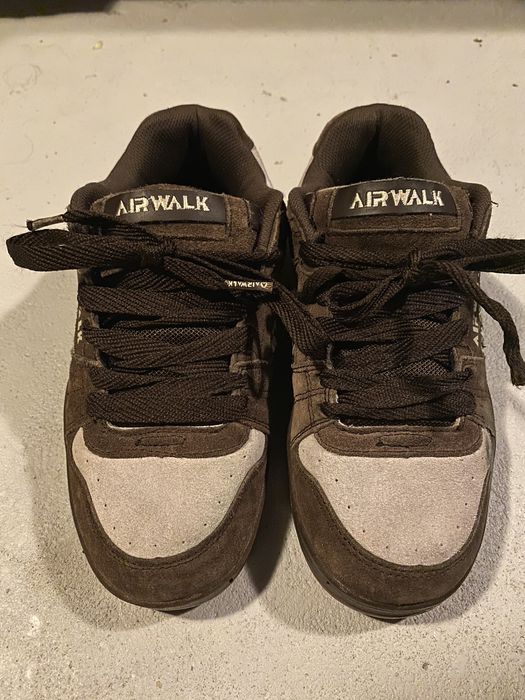 Chaussures Airwalk Velocity Vintage - Taille US 5.5 (EU 21) - Skate - Blanc Et Noir - Neuf Avec Défauts