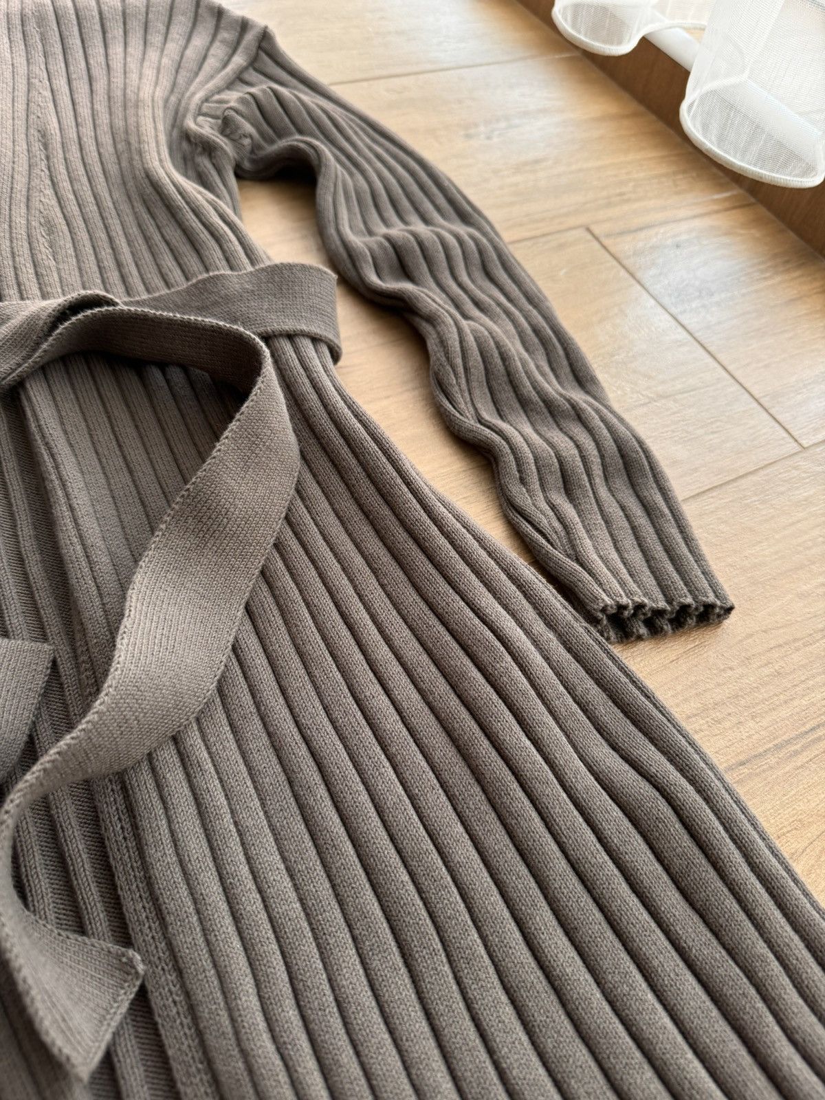 Max Mara × Vintage Vintage Max Mara Brown Viterbo Ribbed Knit Cardigan Size M / US 6-8 / IT 42-44 - 10 Thumbnail