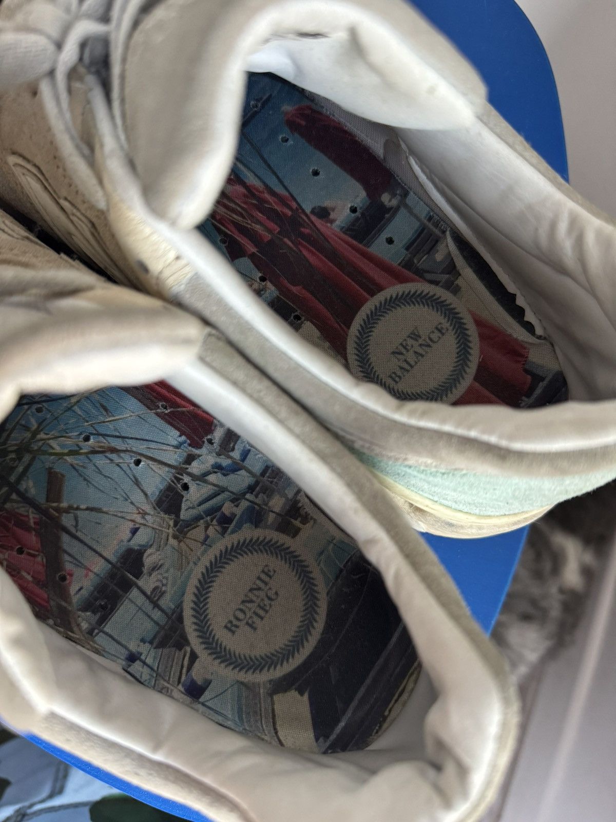 Kith × New Balance New balance 998 x ronnie fieg Size US 9 / EU 42 - 4 Thumbnail