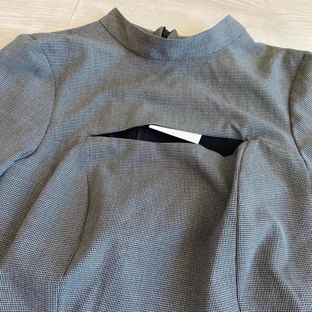 Zara Zara Grey Patterned Long Sleeve Cutout Dress Size S / US 4 / IT 40 - 2 Thumbnail