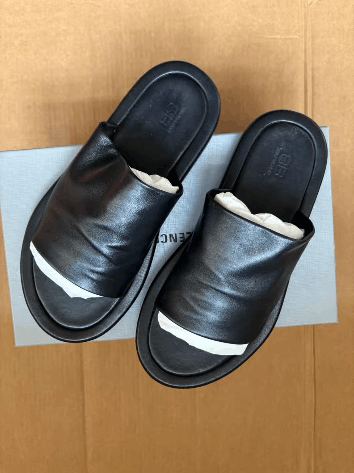 Balenciaga Balenciaga Sz 44 Balenciaga Leather Sandals-2506 Size US 11 / EU 44 - 2 Thumbnail