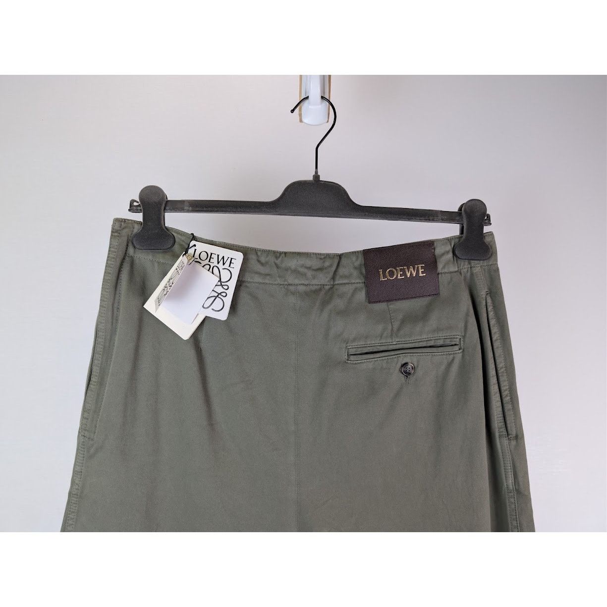 Loewe o1rshd1 Belted Trousers in Khaki Size US 32 / EU 48 - 12 Thumbnail