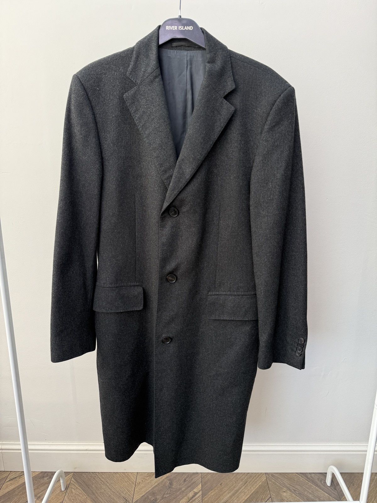 Hugo Boss Vintage Hugo Boss Selection Cashmere Overcoat Tailored Size US M / EU 48-50 / 2 - 2 Thumbnail