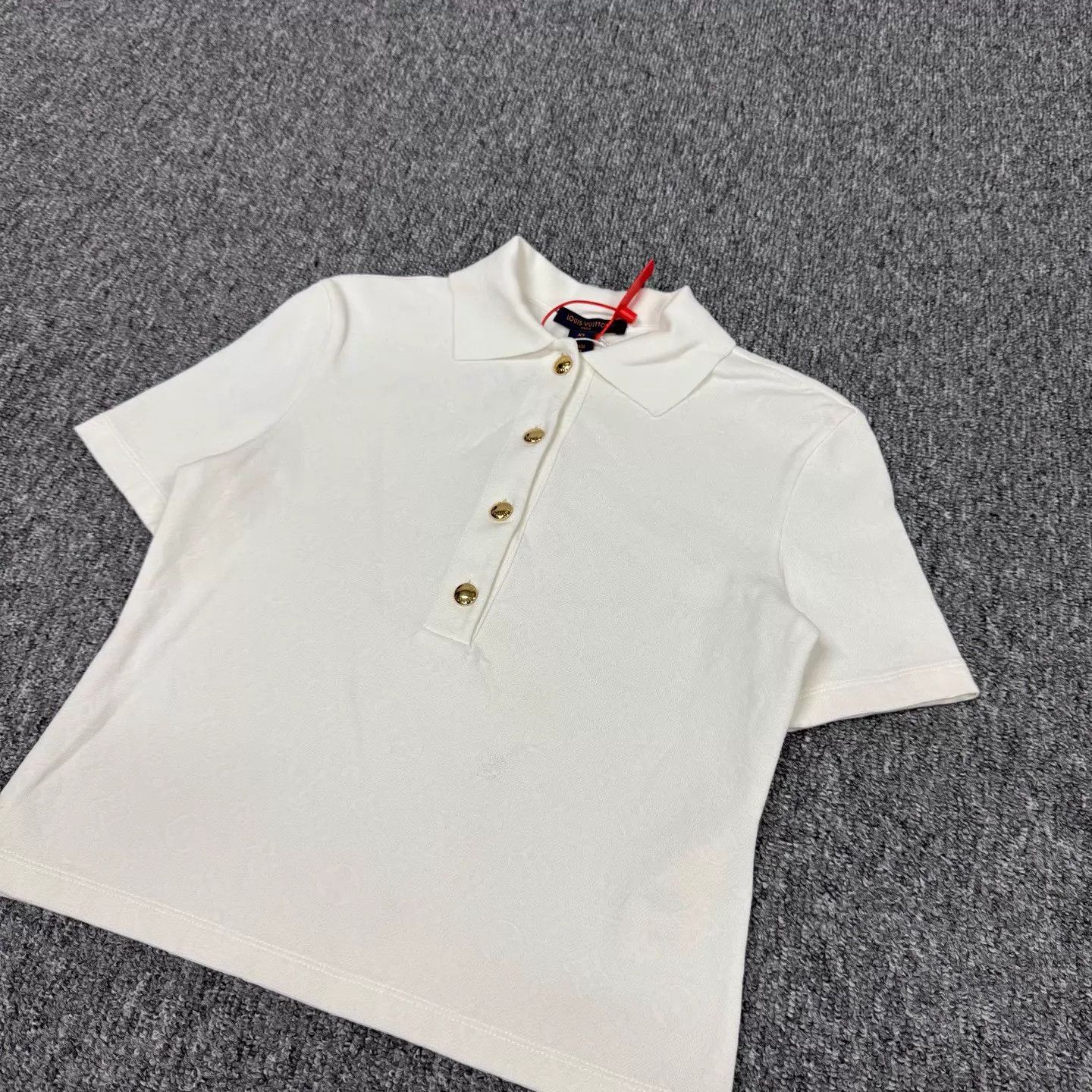 Louis Vuitton LV embossed full print gold button polo XS 99 new Size XS / US 0-2 / IT 36-38 - 3 Thumbnail