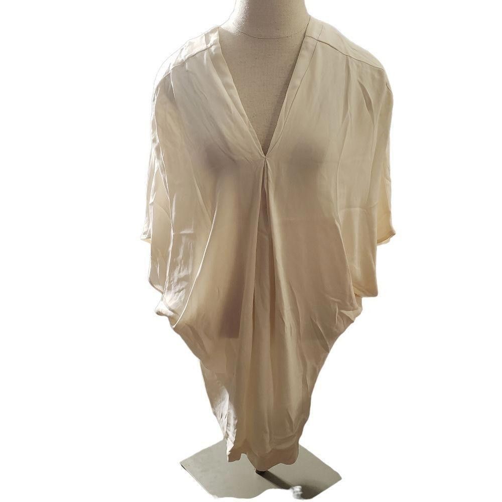 Faconnable CT1123a Faconnable Ladies Beige Blouse 100% Silk Size 46 Size M / US 6-8 / IT 42-44 - 1 Thumbnail