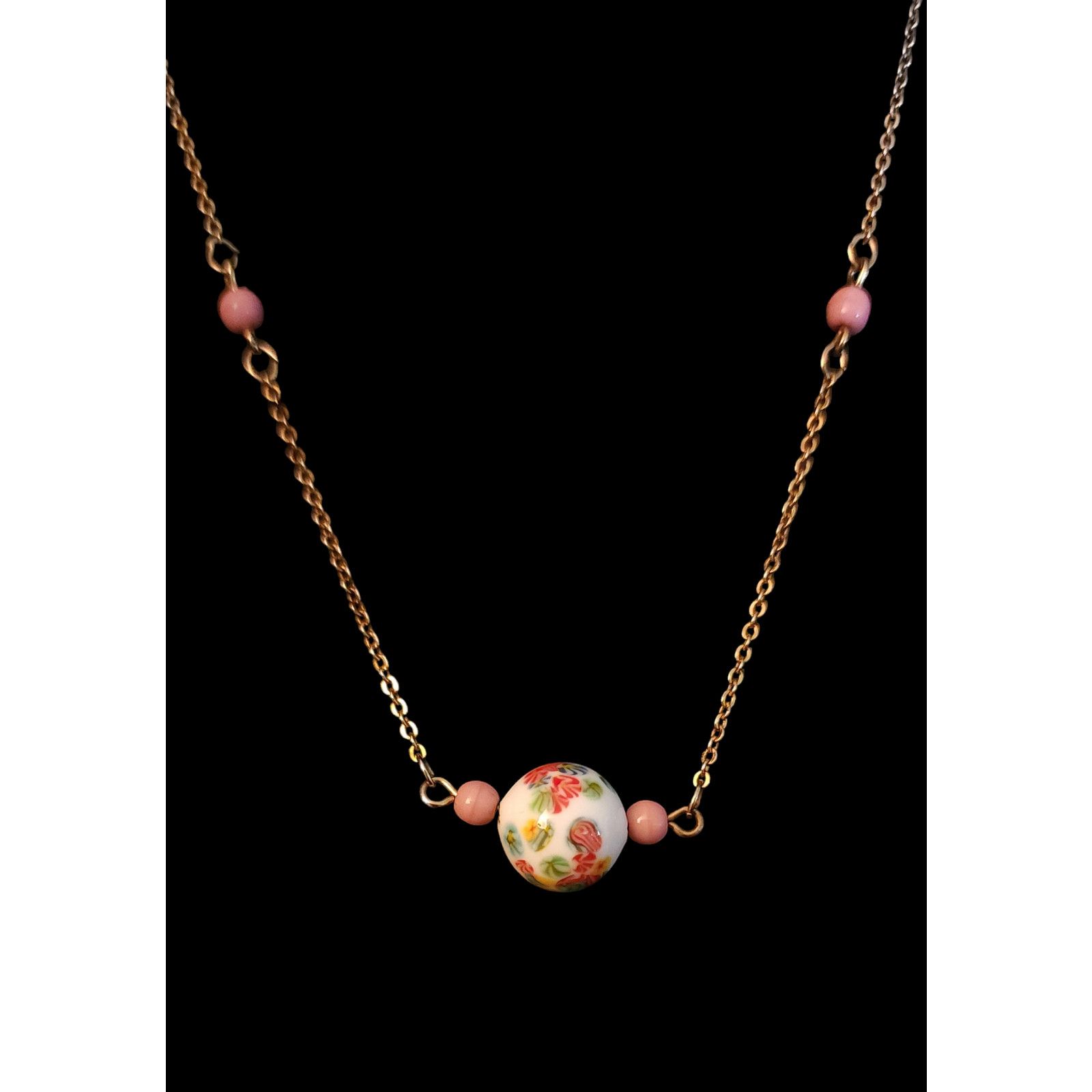 Unknown London Vintage milk drop hand painted necklace. Size ONE SIZE - 1 Thumbnail