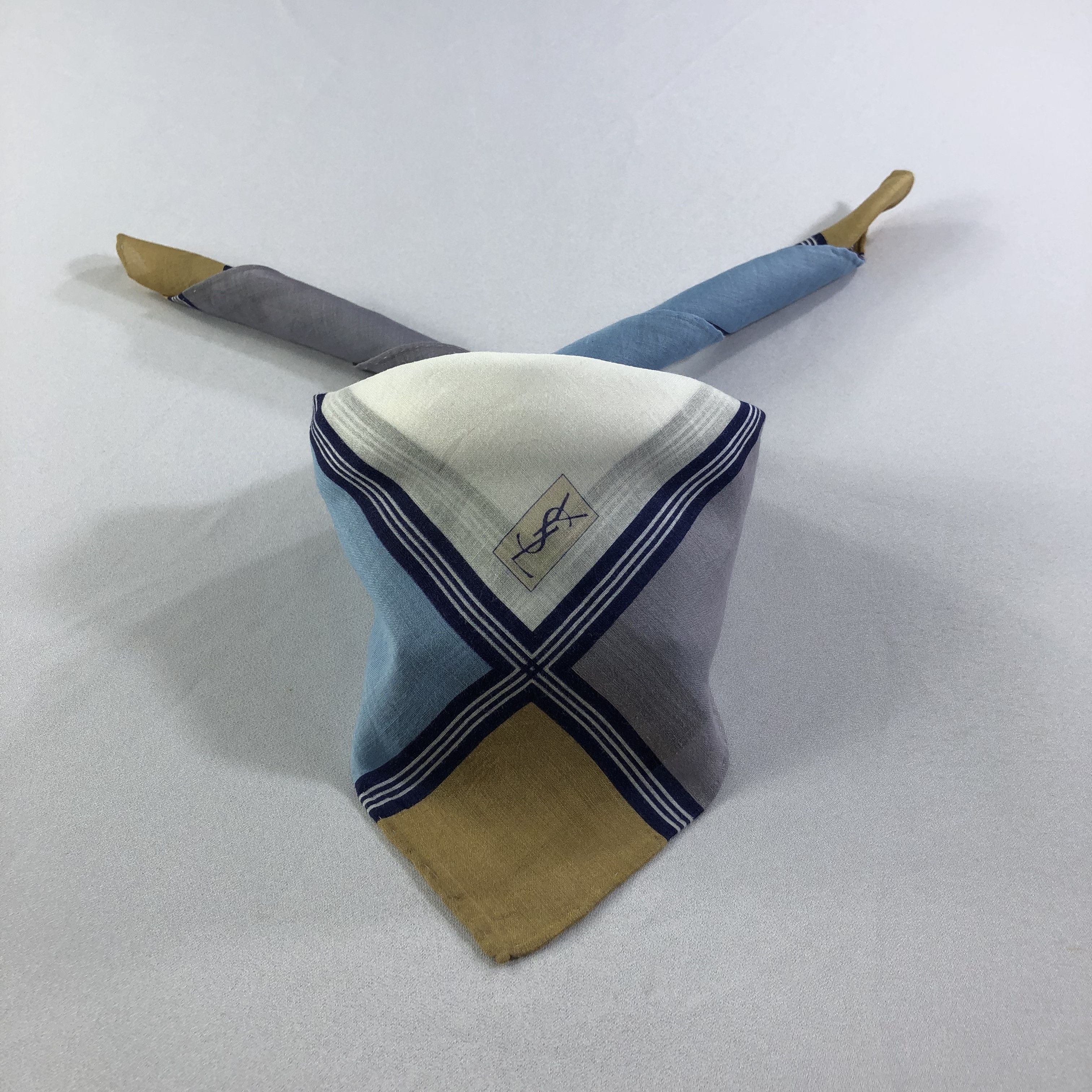 Yves Saint Laurent YSL Hand Rolled Handkerchief Neckerchief Bandana H2108 Size ONE SIZE - 1 Thumbnail