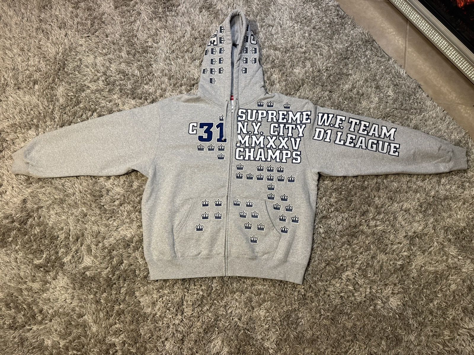Supreme Supreme Hoodie Size US XL / EU 56 / 4 - 1 Thumbnail