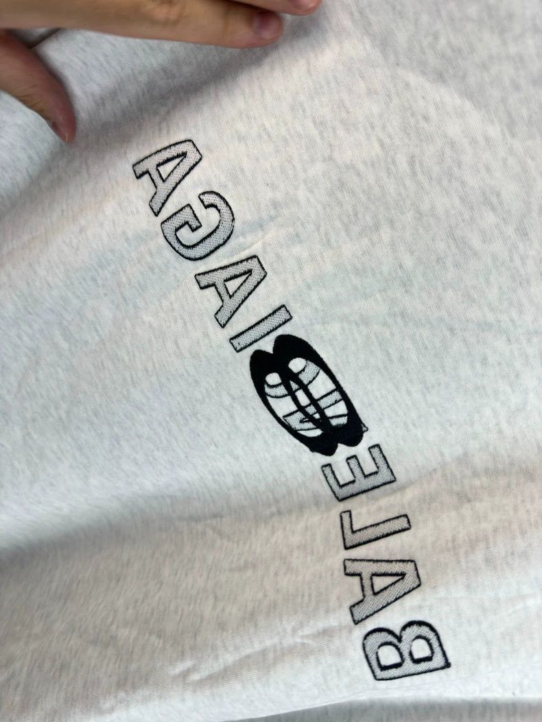 Balenciaga Balenciaga Gray Logo Embroidered Short Sleeve Tee Size US M / EU 48-50 / 2 - 2 Thumbnail