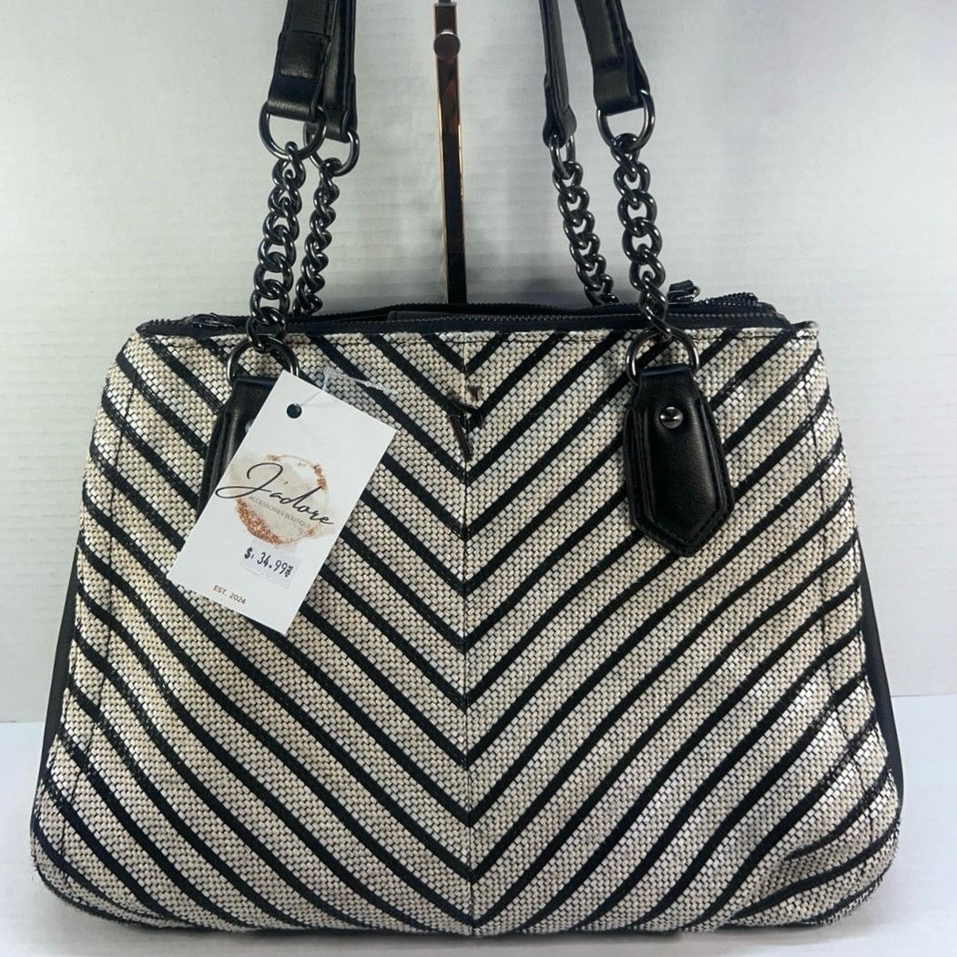 Vera Wang Vera Wang Black/White Wool Handbag Designer Purse EUC Size ONE SIZE - 1 Thumbnail