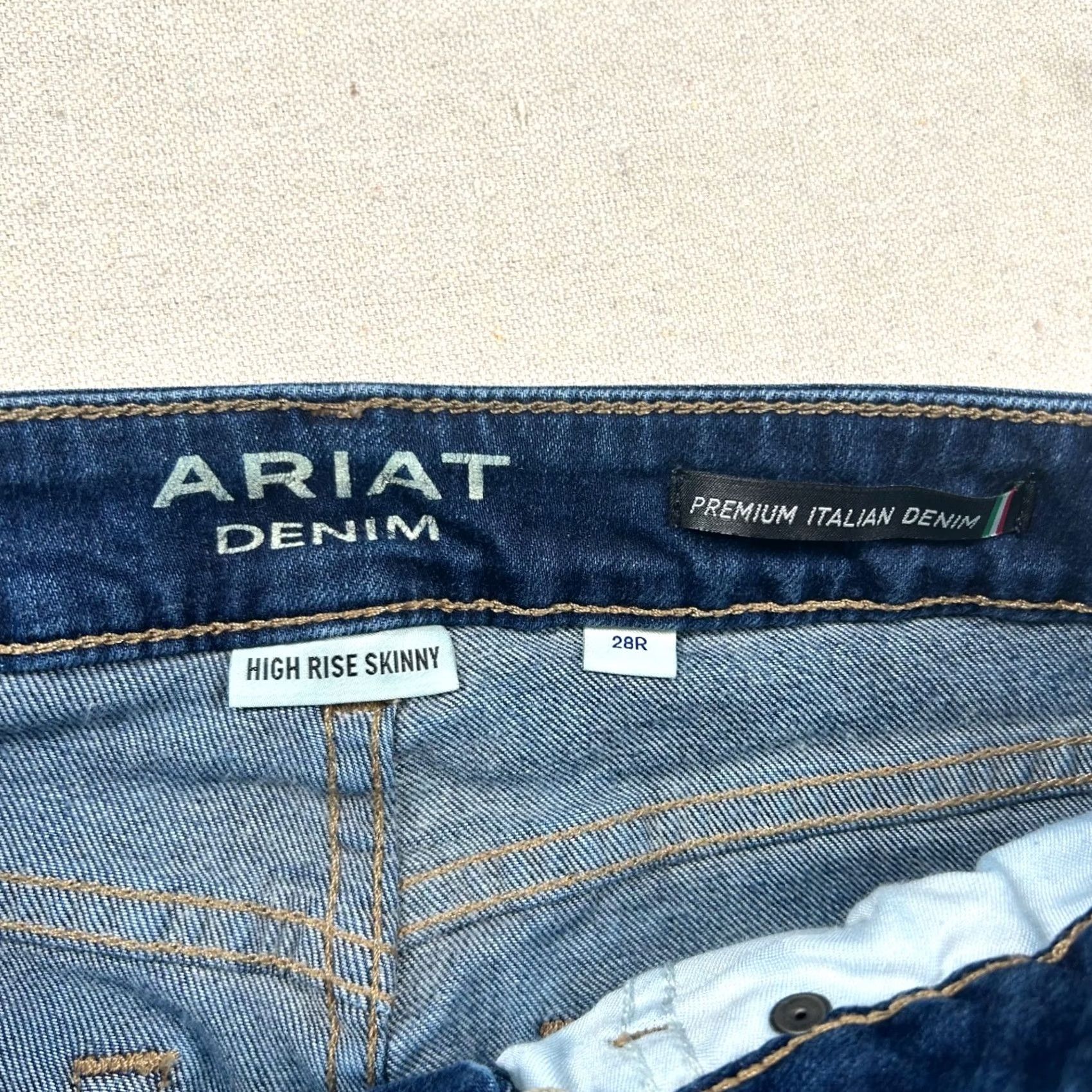 Ariat Ariat Jeans Womens High Rise Skinny Capri Premium Italian Denim Equestrian Blue Dark 28R Size 28" / US 6 / IT 42 - 4 Thumbnail