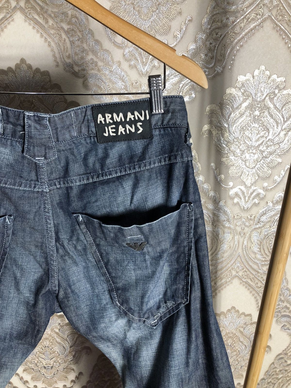 Armani VINTAGE ARMANI JEANS DENIM JEANS ITALIAN DESIGNER CASUAL 90s Size US 32 / EU 48 - 9 Thumbnail