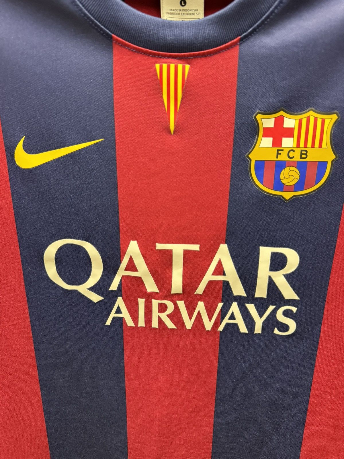 Nike Nike Barcelona 2014/15 home soccer jersey L sz Size US L / EU 52-54 / 3 - 4 Thumbnail