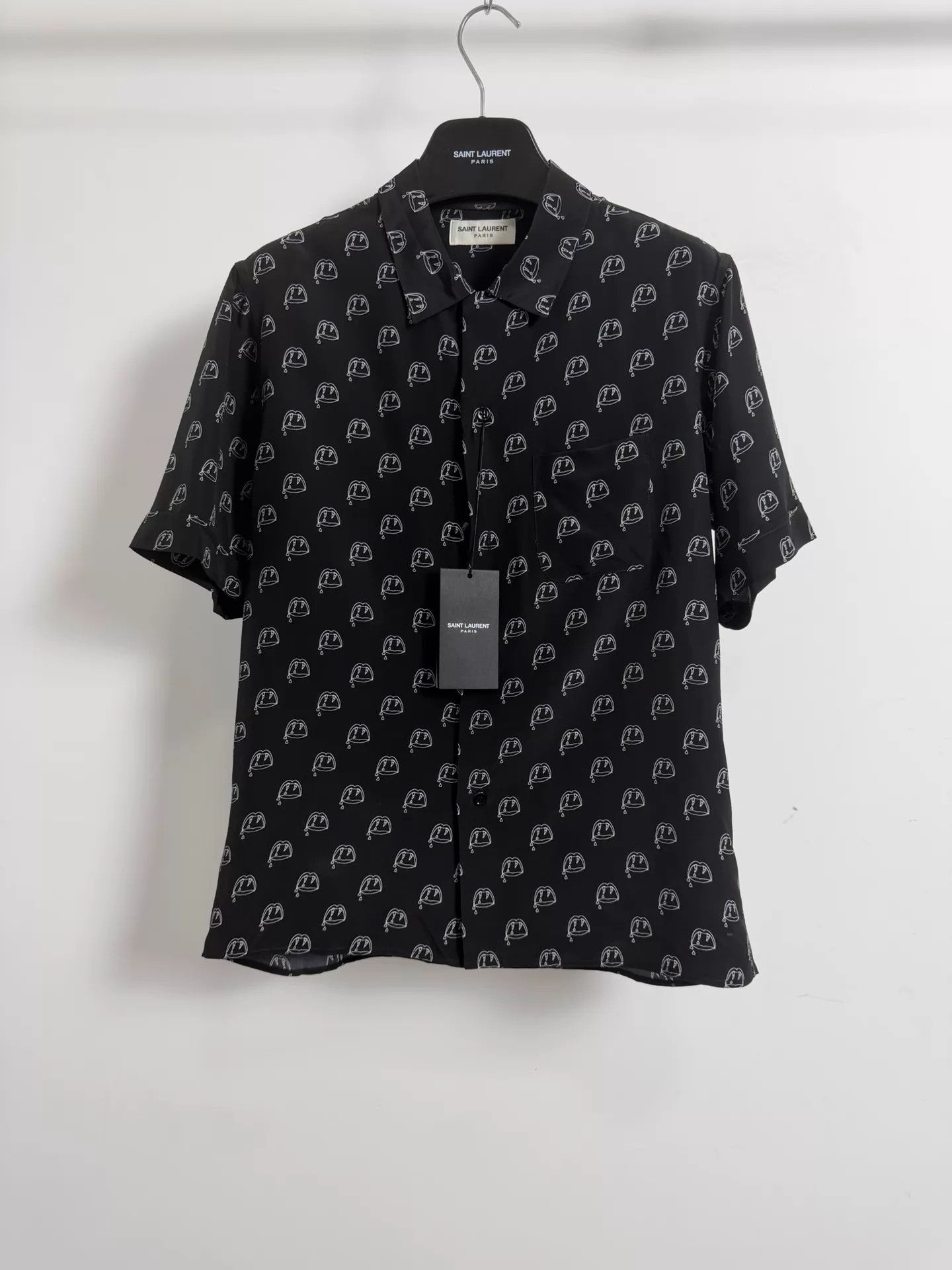 Saint Laurent Paris Saint Laurent 14ss Black Silk Vampire Fangs Shirt 37 XS Size US XS / EU 42 / 0 - 1 Thumbnail