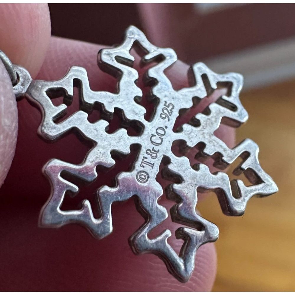 Tiffany & Co. Tiffany & Co. sterling snowflake pendant Size ONE SIZE - 4 Thumbnail