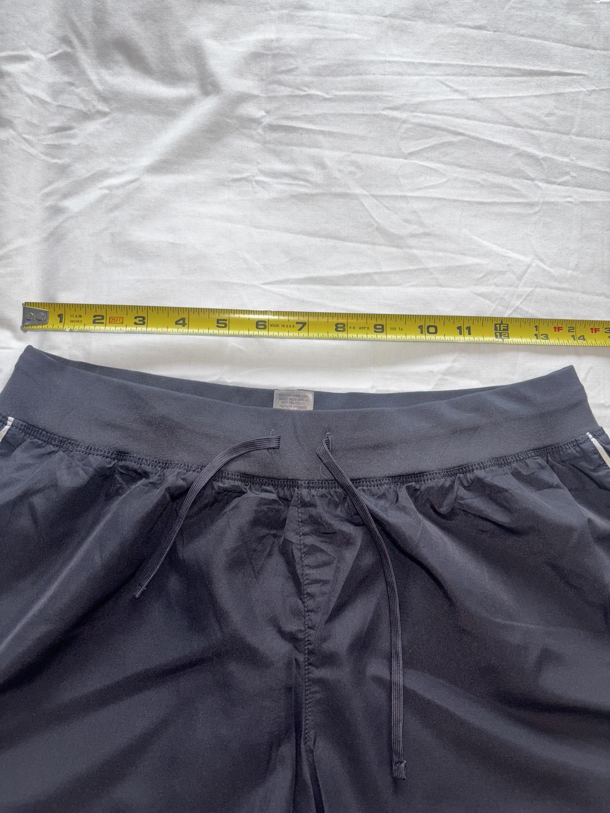 Champion Athletic Champion Women's Black Running Shorts - Size M Size 32" / US 10 / IT 46 - 8 Thumbnail