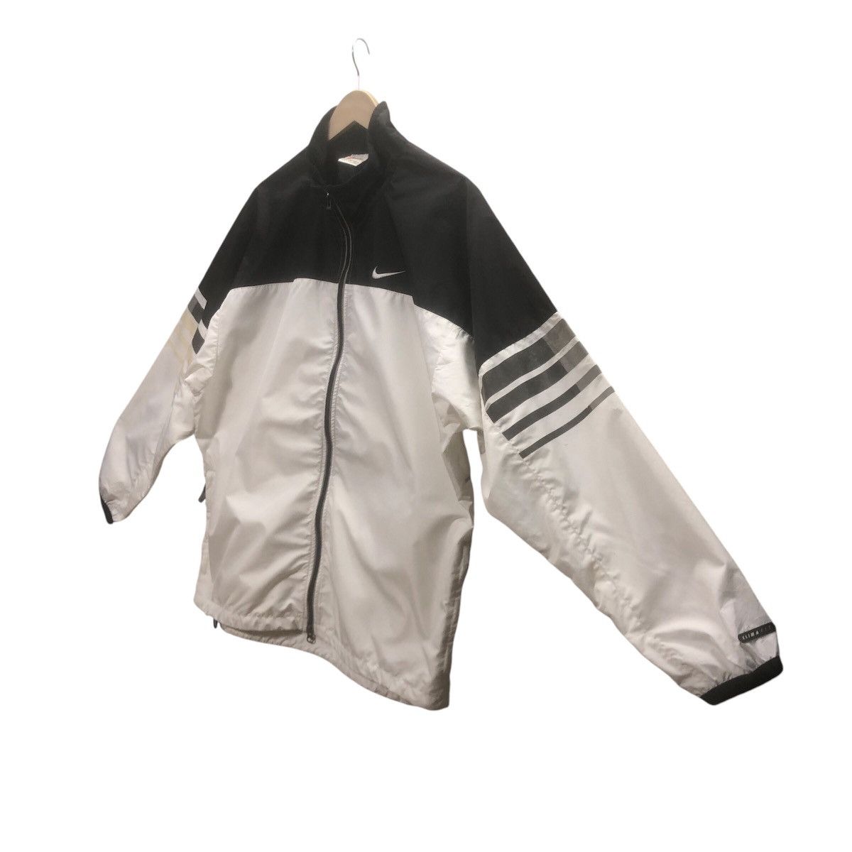 Nike × Vintage Vintage Nike windbreaker Size US XL / EU 56 / 4 - 2 Thumbnail