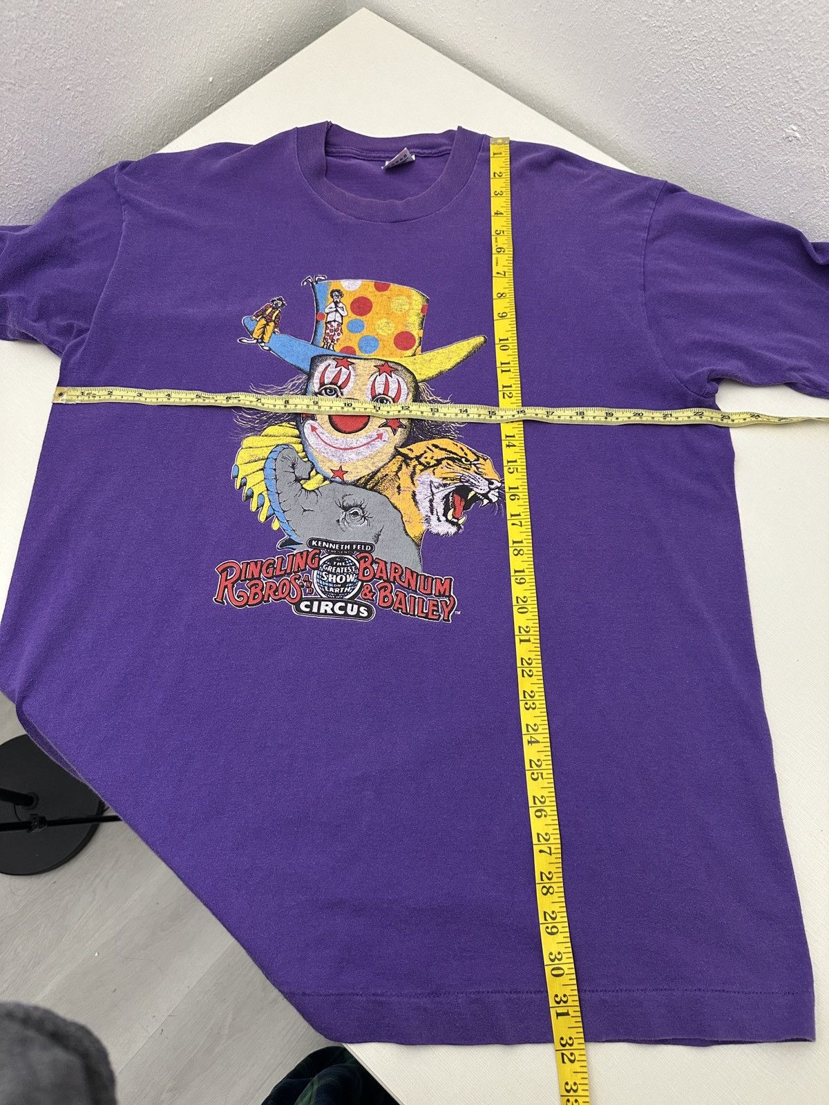 Fruit Of The Loom Vintage 90s Ringling Bros Barnum & Bailey Circus Tshirt XL Size US XL / EU 56 / 4 - 4 Thumbnail