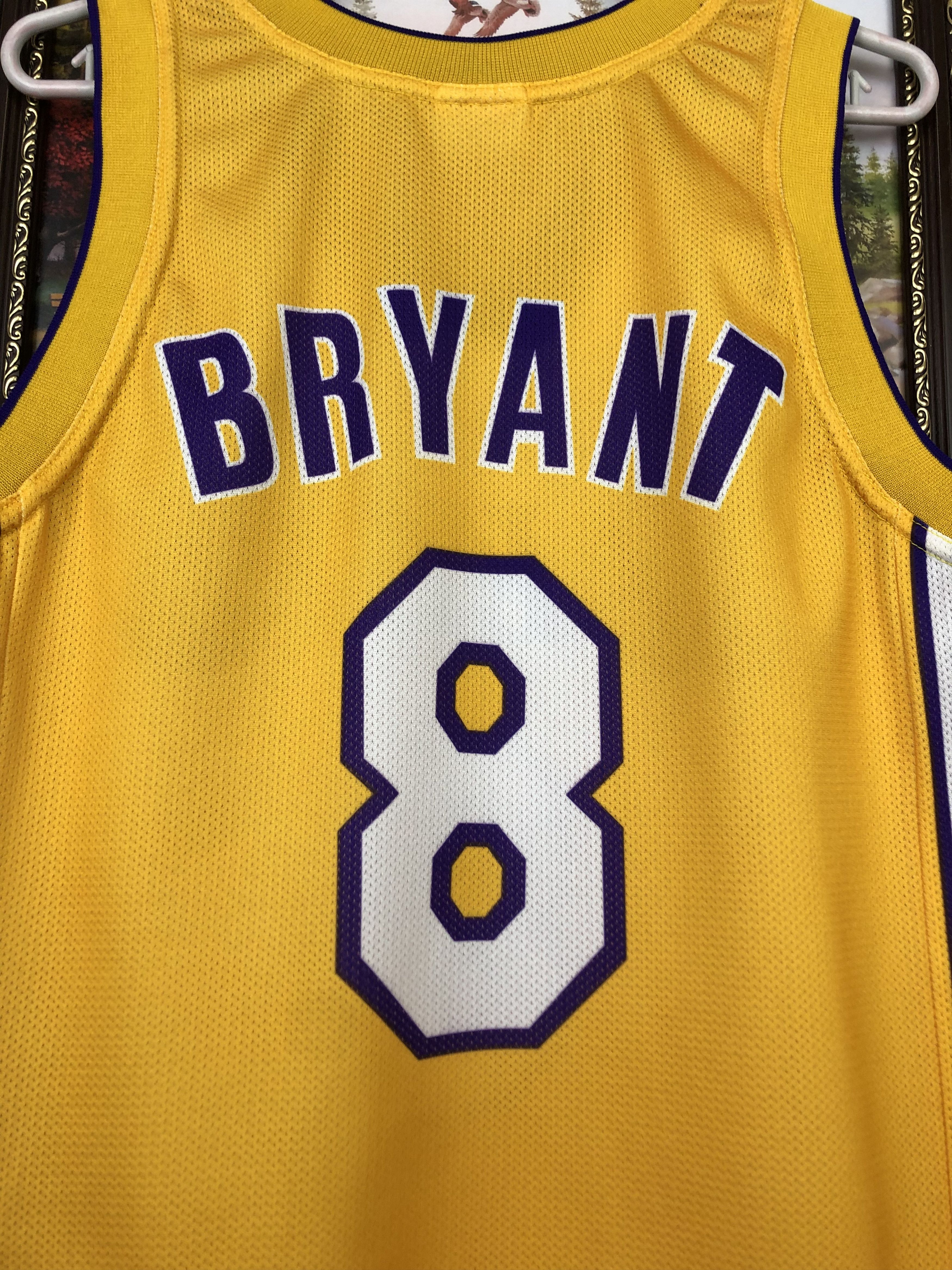 Champion Vintage Champion Los Angeles Lakers NBA Bryant Jersey Mens Size US S / EU 44-46 / 1 - 10 Thumbnail