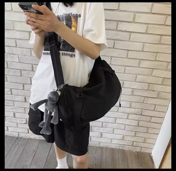 Japanese Brand large-capacity shoulder bag sports backpack Size ONE SIZE - 11 Thumbnail