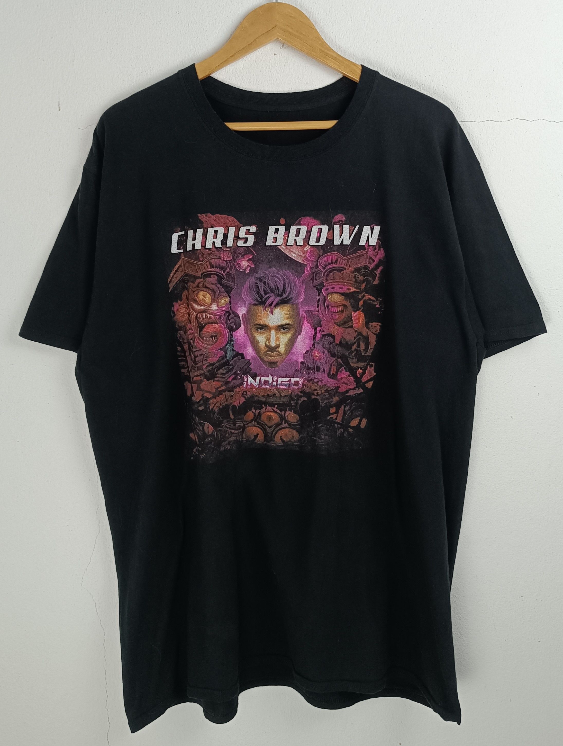 Rap Tees VINTAGE CHRIS BROWN INDIGO TOUR 2019 rihanna usher drake Size US XL / EU 56 / 4 - 3 Thumbnail