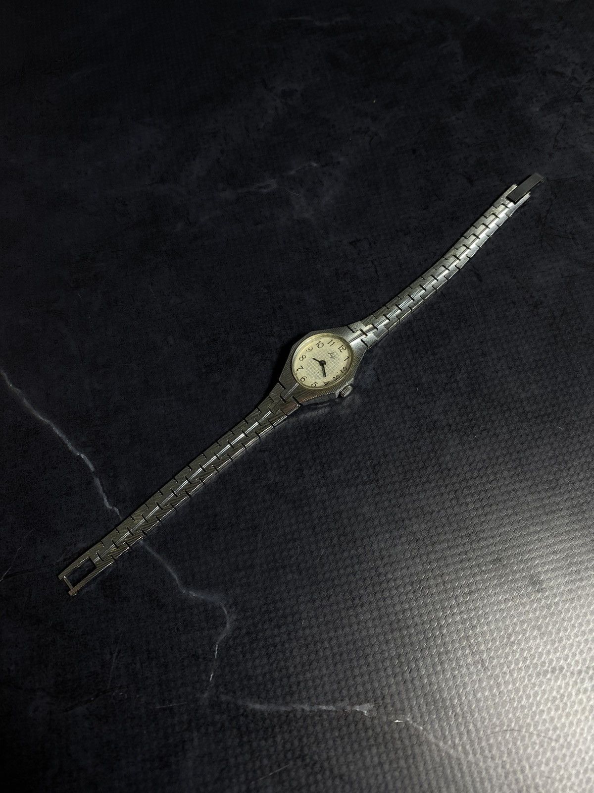 Jewelry Rare Vintage Soviet “Luch” Watch with New Strap Size ONE SIZE - 1 Thumbnail