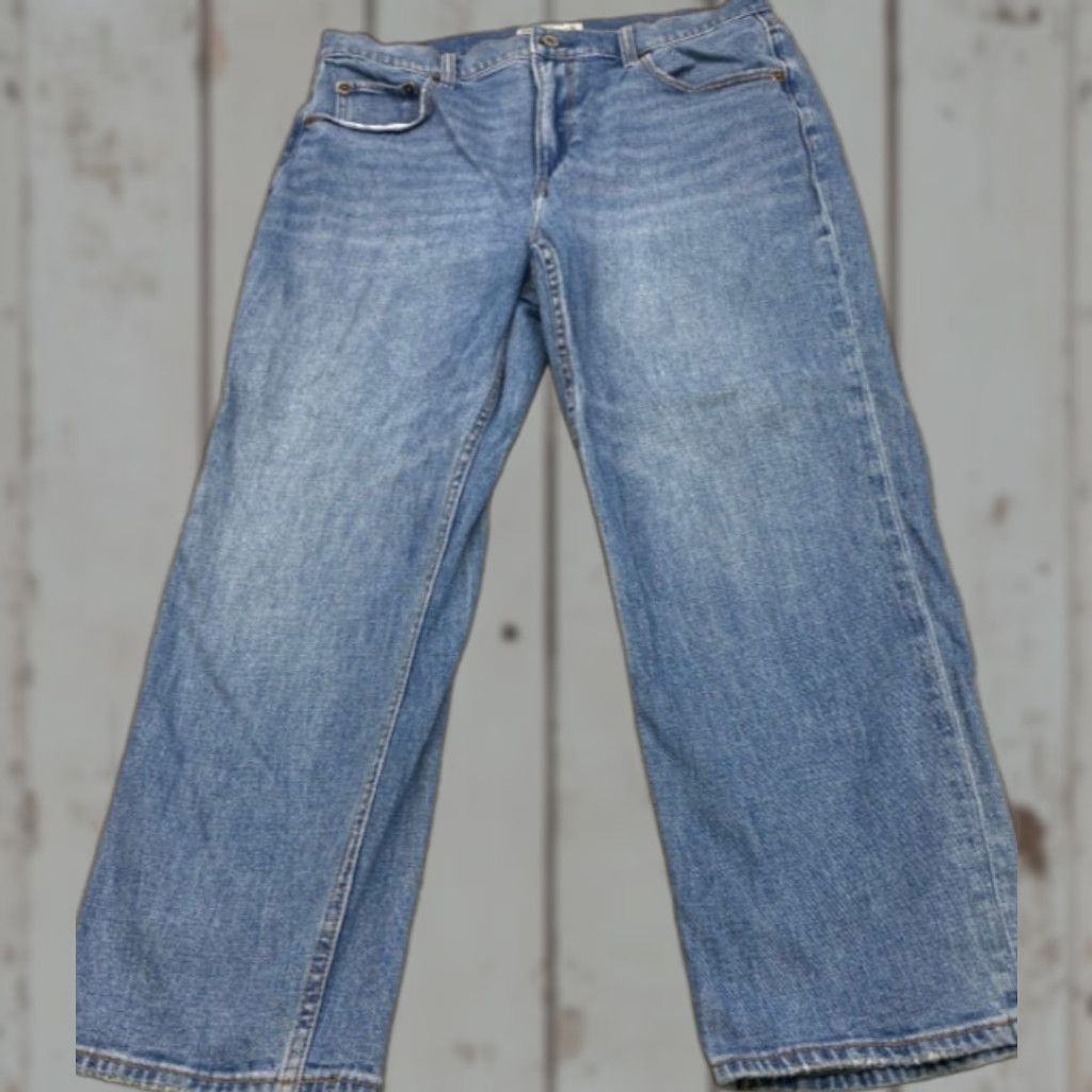 Abercrombie & Fitch Abercrombie & Fitch Jeans Womens 32x24 Blue Denim Ankle Straight Ultra High Rise Jeans Size 24" / US 00 / IT 34 - 1 Thumbnail